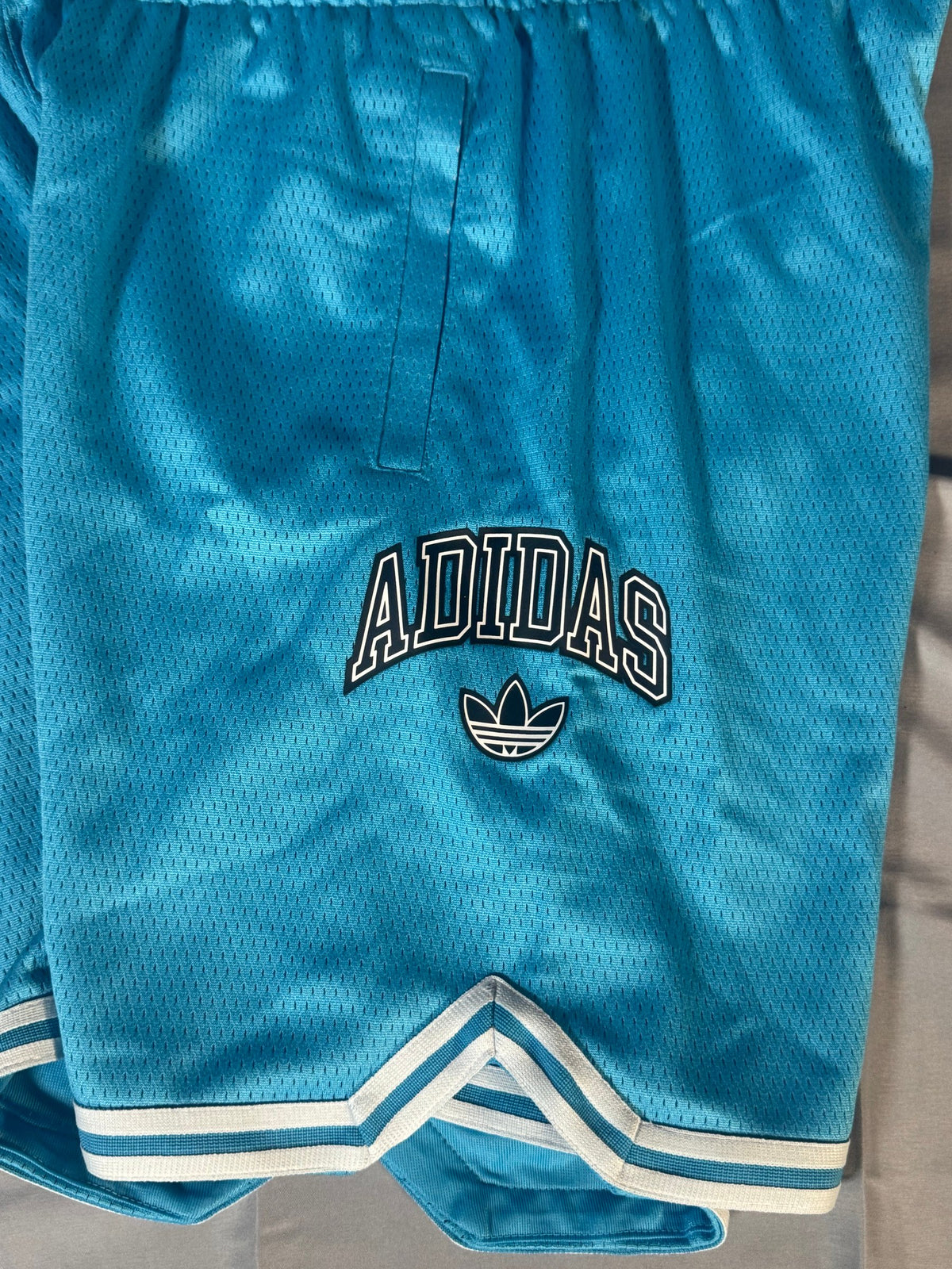 adidas Originals Boys' Basketball Shorts JW1989 Sky Rush Youth NWT