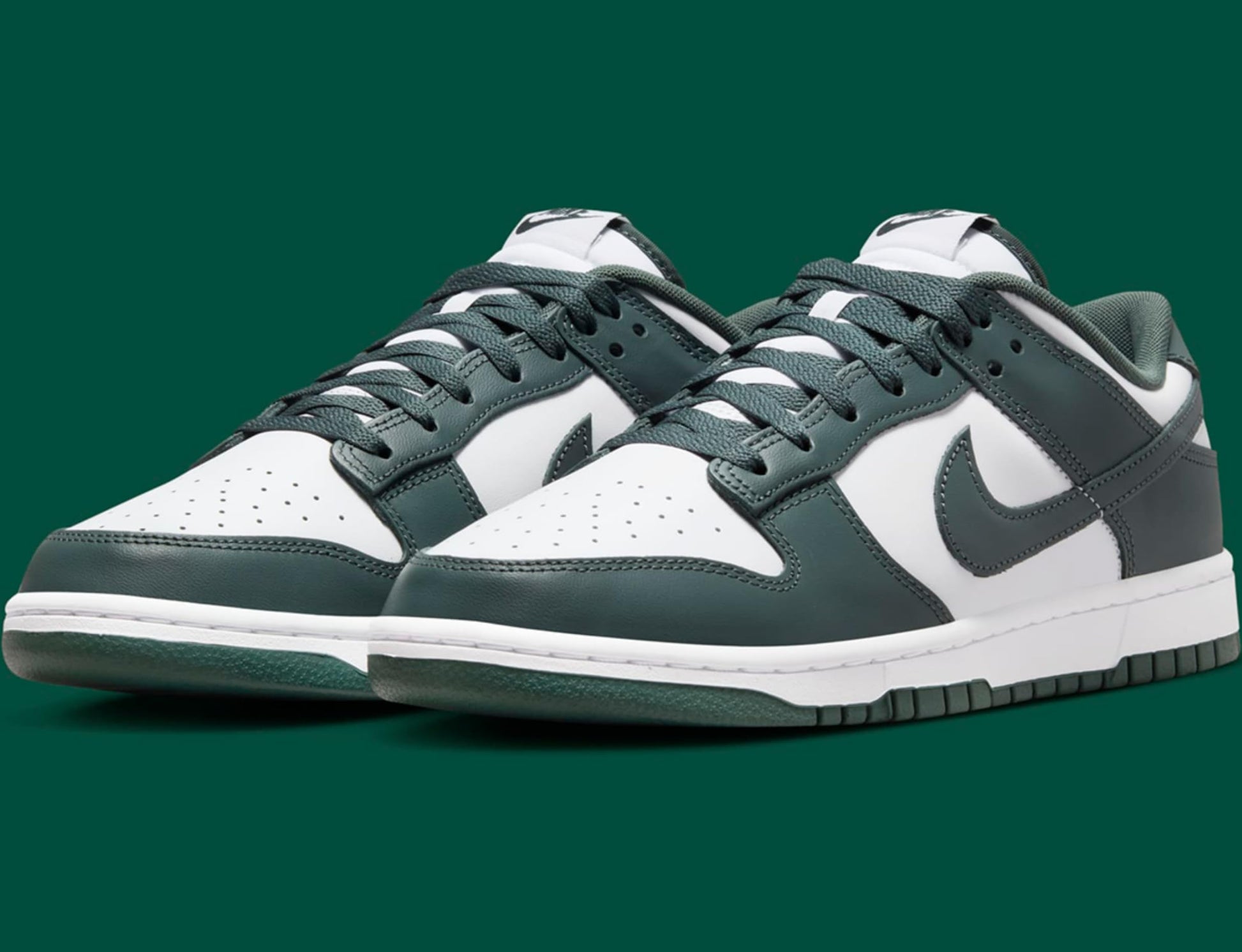 Nike Dunk Low Retro Men's Shoes (DV0833-111, White/White/Vintage Green) Size 11 and 14 - Nike