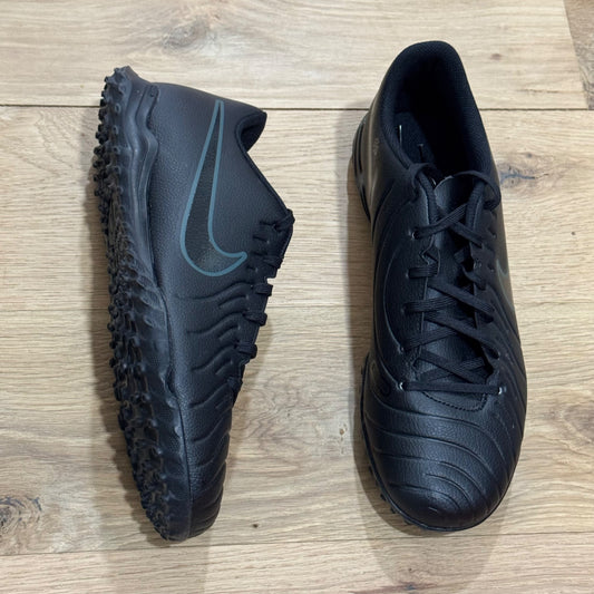 Nike Legend 10 Club TF DV4345-002 Black Deep Jungle Size 11 Soccer Cleats