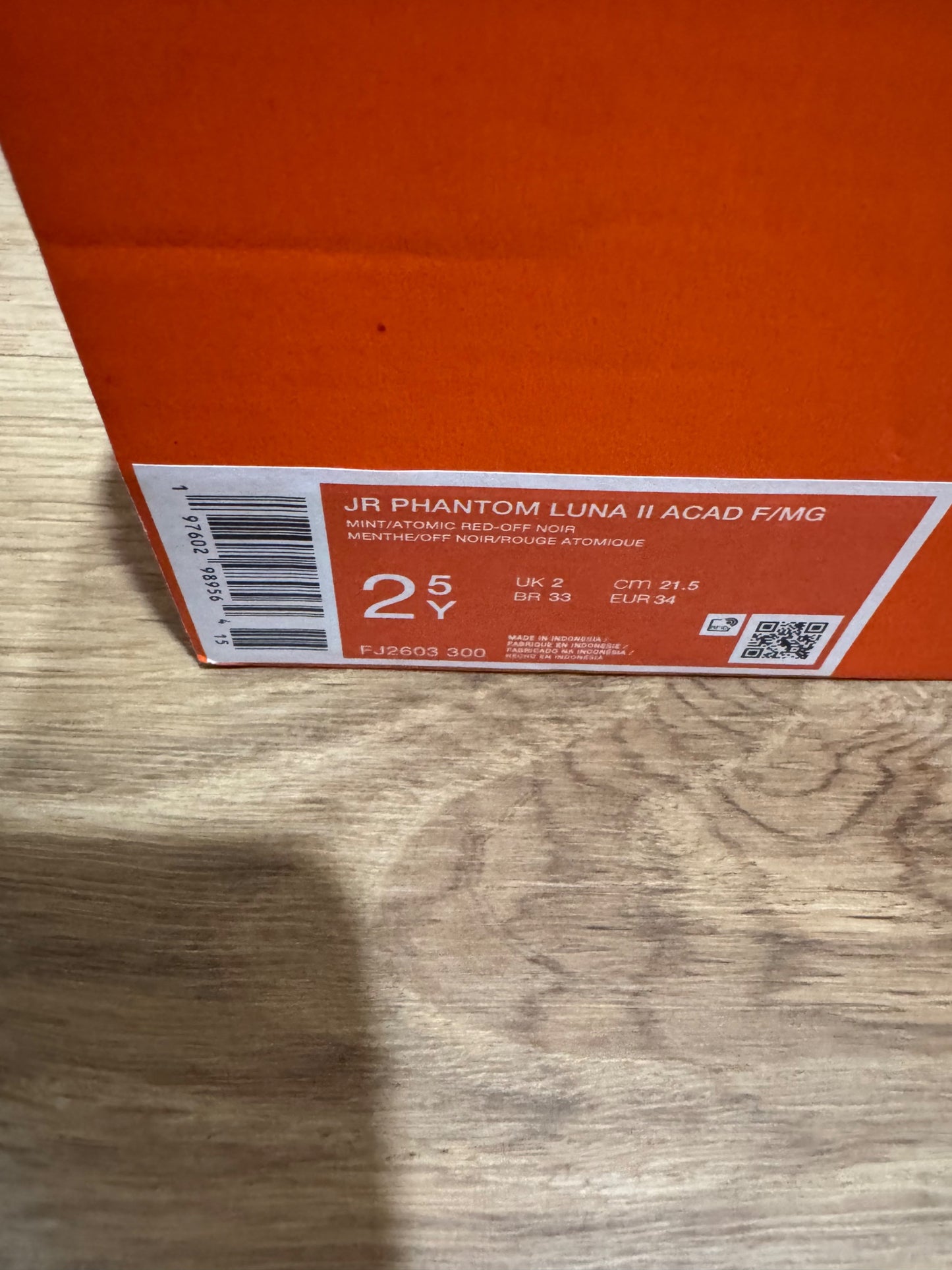 Nike JR Phantom Luna II ACAD F/MG FJ2603-300 Soccer Cleat Size 2.5 Mint Red New