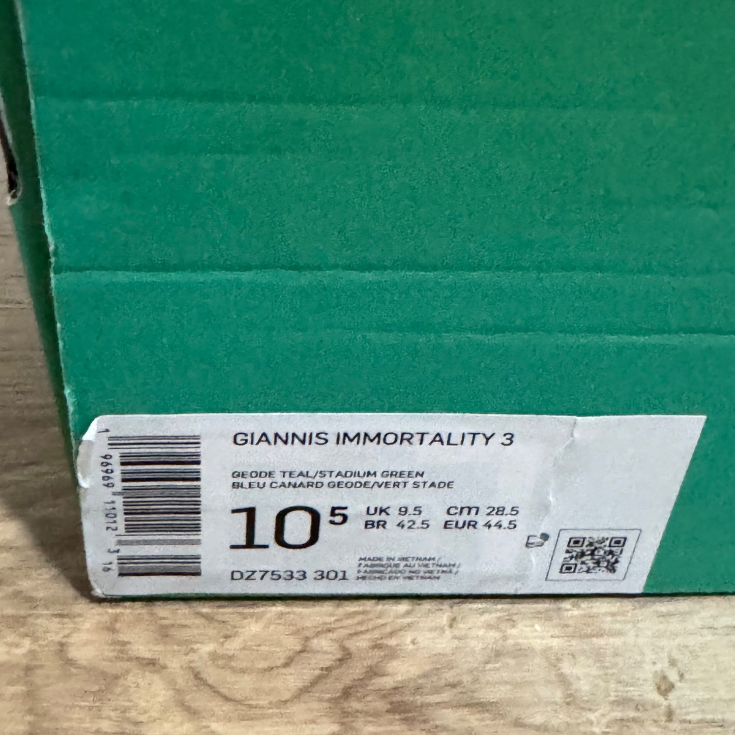 Nike Giannis Immortality 3 DZ7533-301 Geode Teal Size 10.5 Basketball Shoe Good