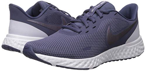 Nike Women's Revolution 5 Running Shoe, Sanded Purple/Dark Grey-Amethyst Tint, 9 Wide US - Nike