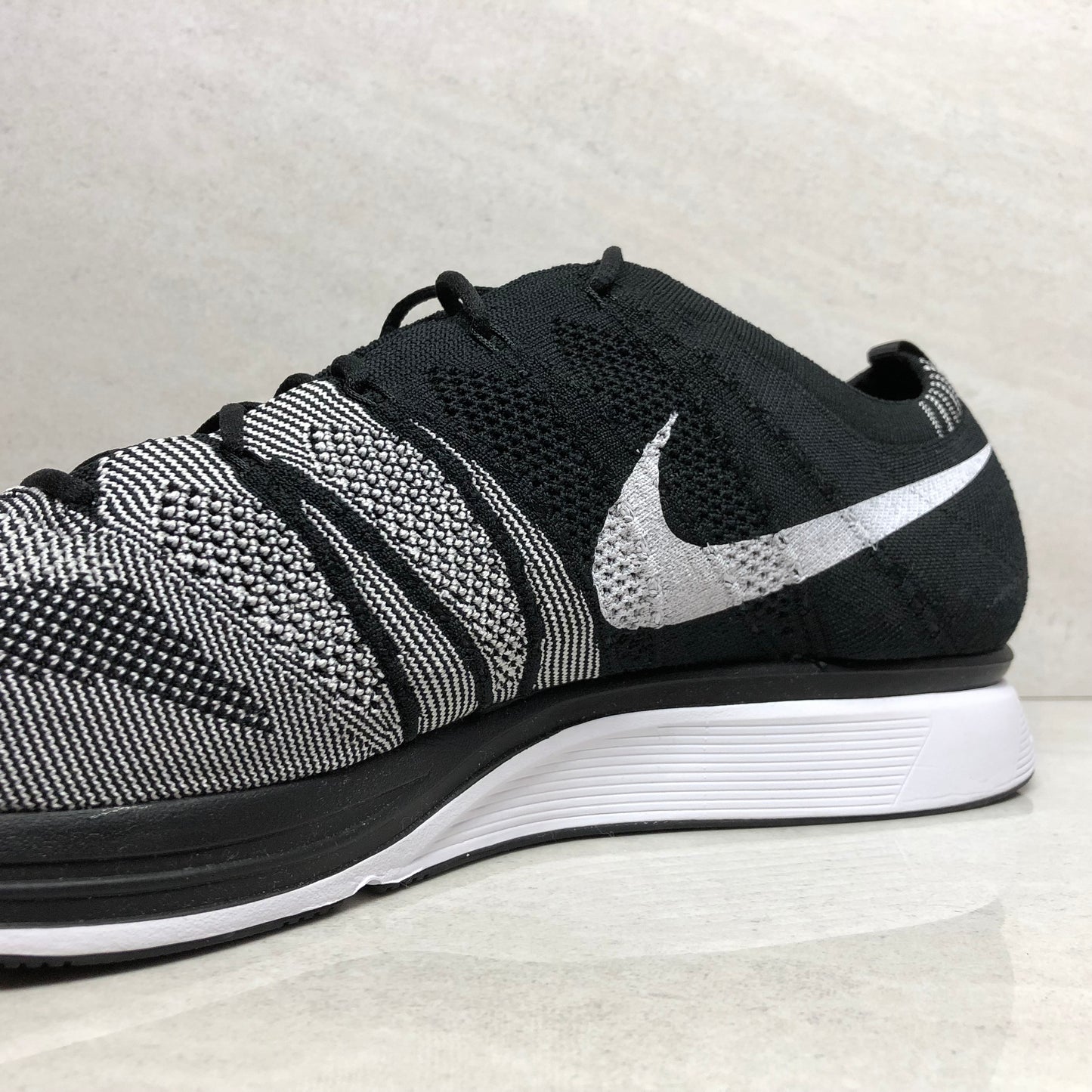 Nike Flyknit Trainer Oreo AH8396 005 Homme Taille 15 Noir/Blanc