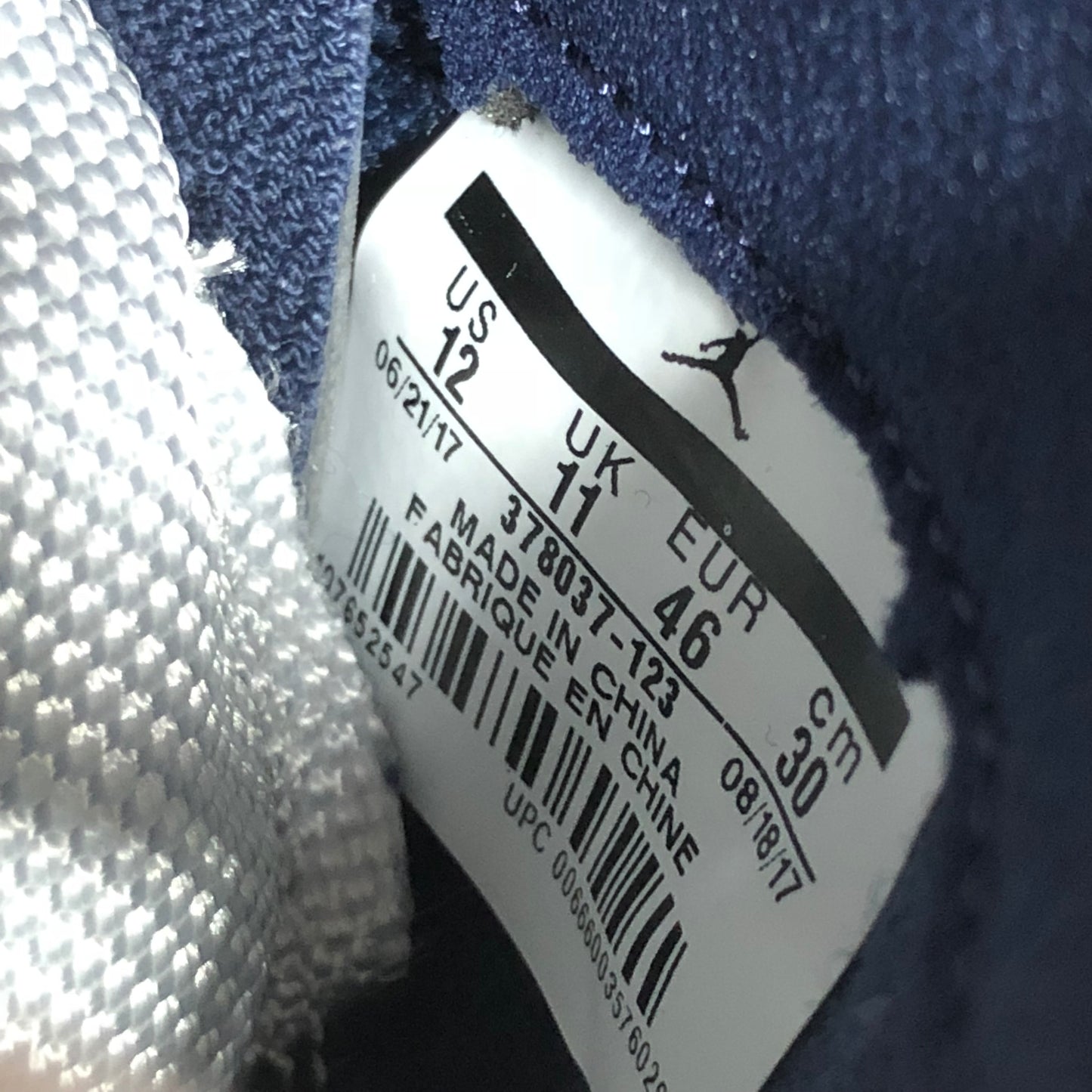 Air Jordan 11 XI Retro Win Like 82 - 378037-123 - Talla de hombre 12