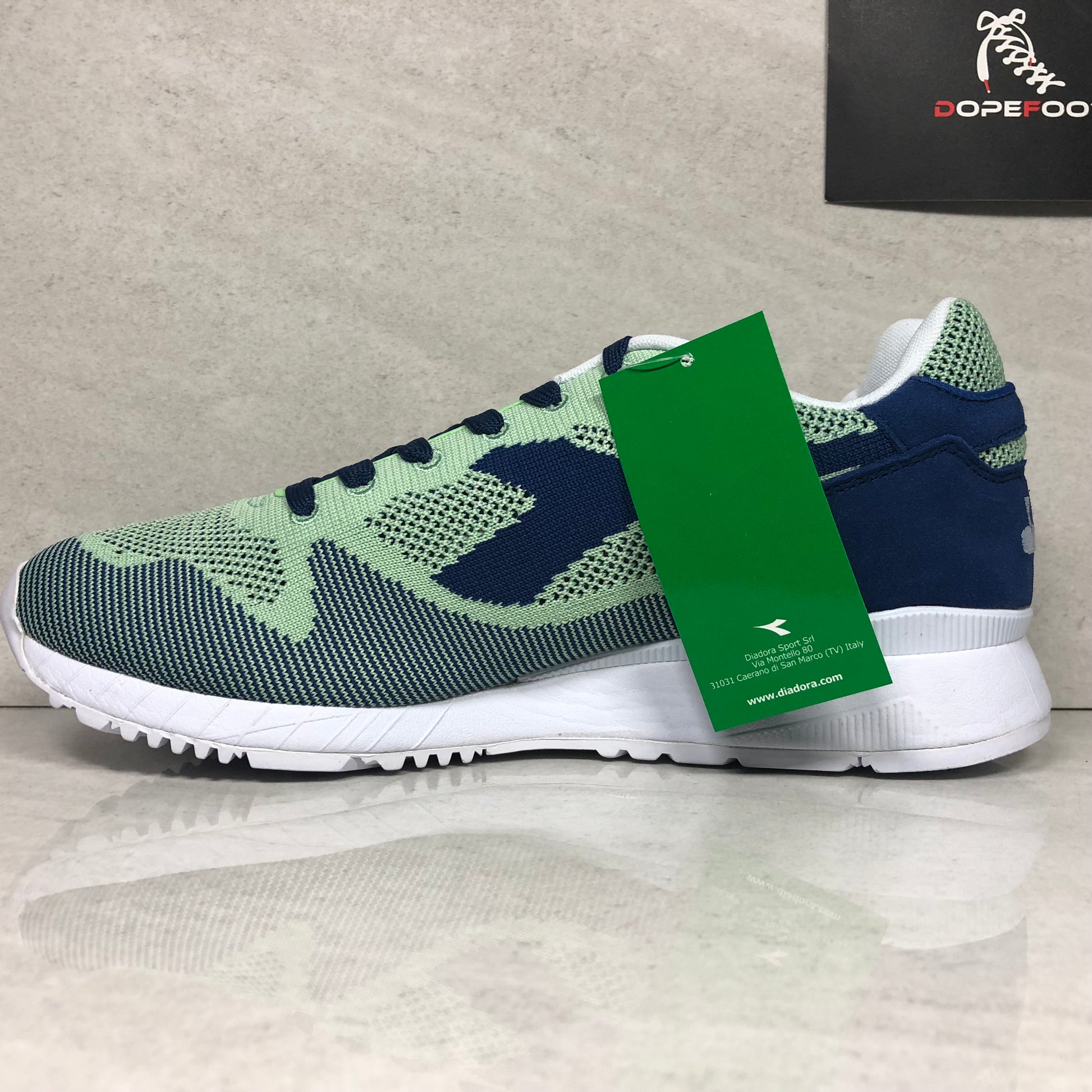 Diadora V7000 Weave Green Size 9 - Diadora