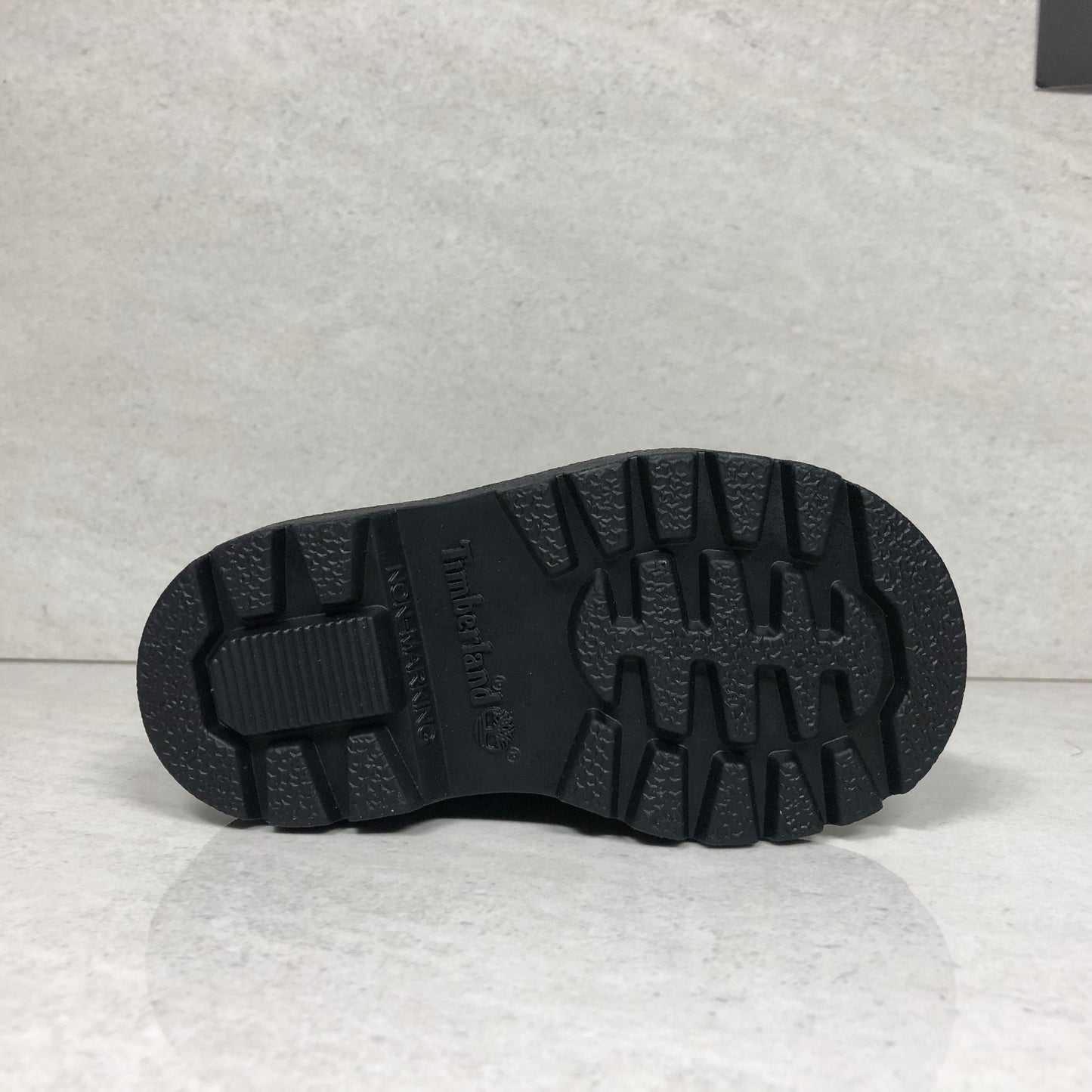 DS Toddler Timberland Classic 6Inch Boot Size 5 Black TB010810 - Timberland