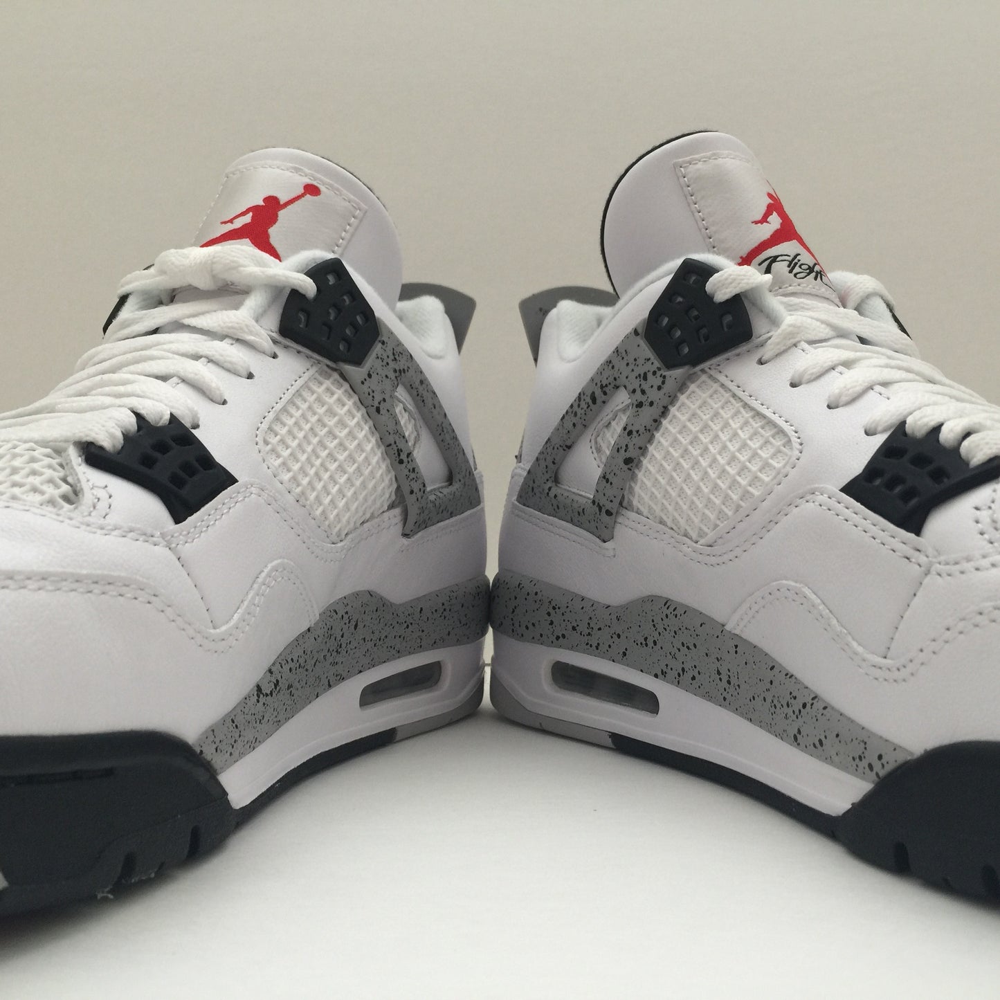 DS Nike Air Jordan 4 Retro OG Cement Size 11/Size 11.5/Size 12/Size 14 - DOPEFOOT
 - 4