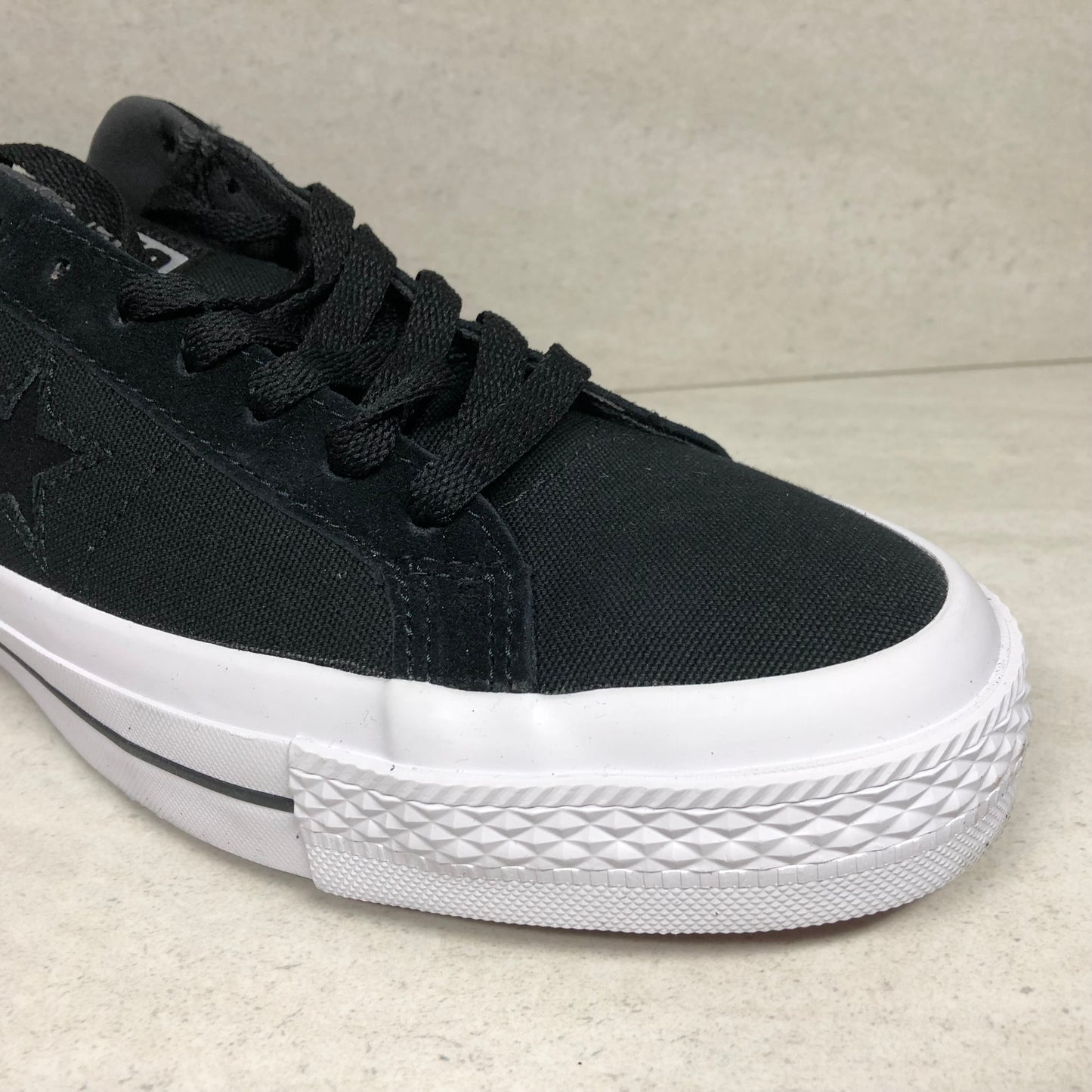 Converse One Star Canvas Ox Size 8/Size 9/Size 10 Black/White 153710C - Converse