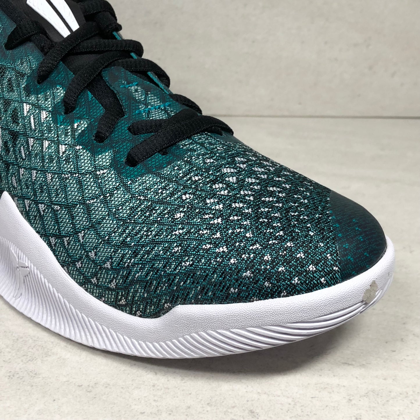 DS Nike Kobe Mamba Instinct Talla 9.5/Talla 12/Talla 14/Talla 15 Turbo Verde 852473 300