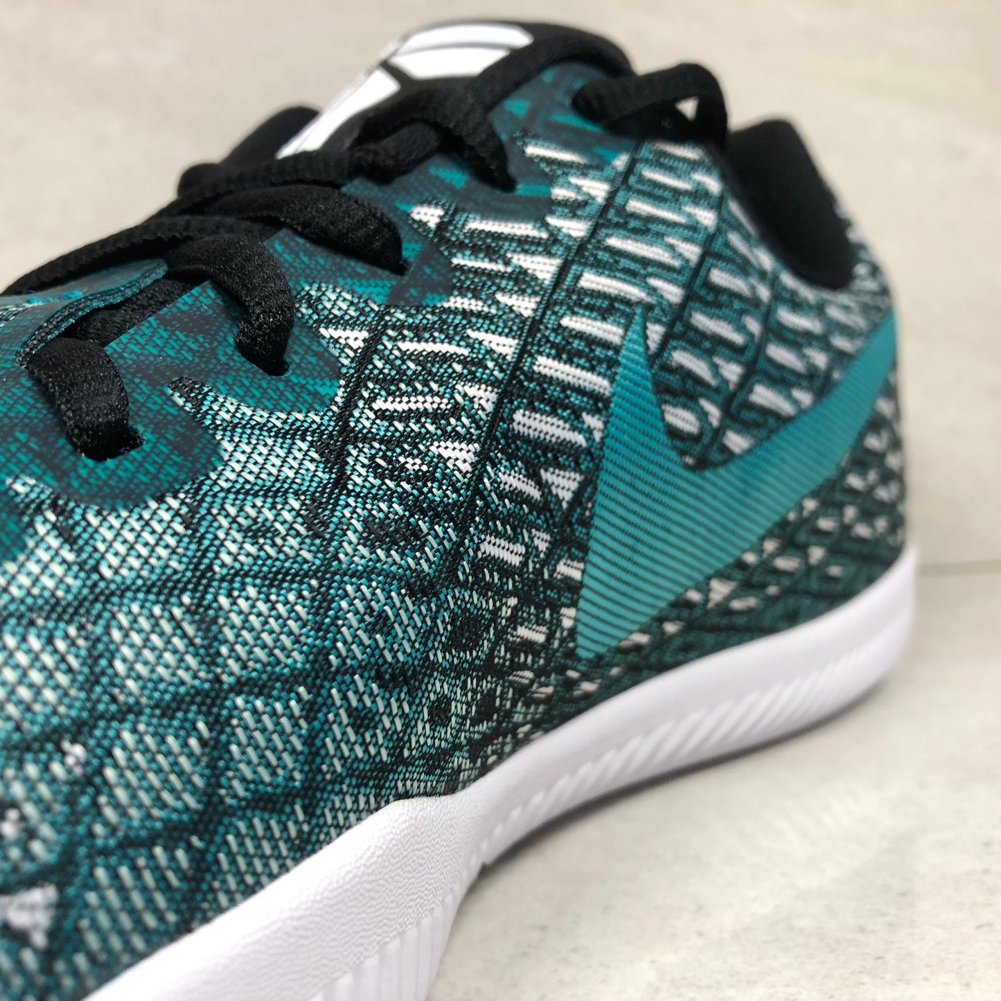 DS Nike Kobe Mamba Instinct Talla 9.5/Talla 12/Talla 14/Talla 15 Turbo Verde 852473 300