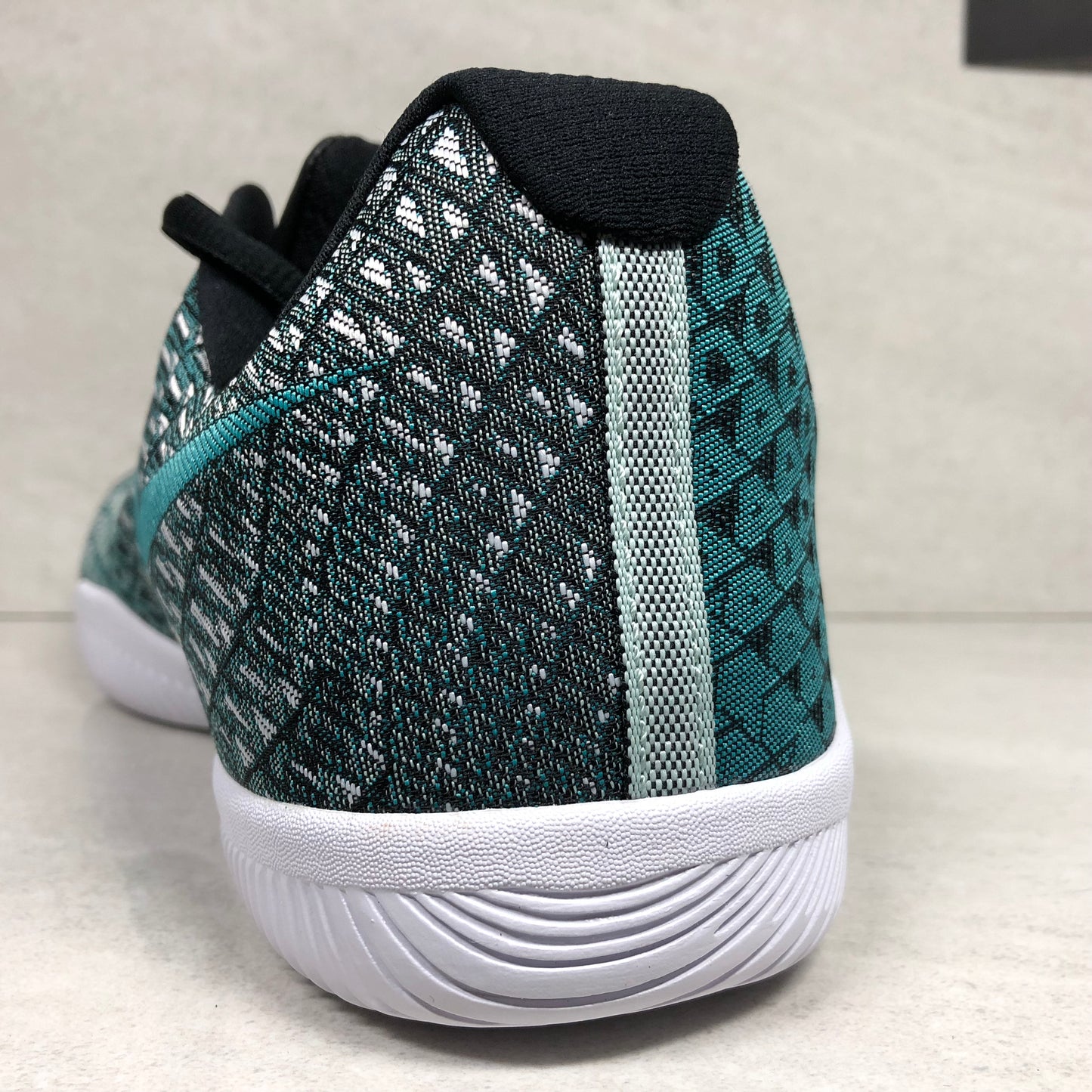 DS Nike Kobe Mamba Instinct Talla 9.5/Talla 12/Talla 14/Talla 15 Turbo Verde 852473 300