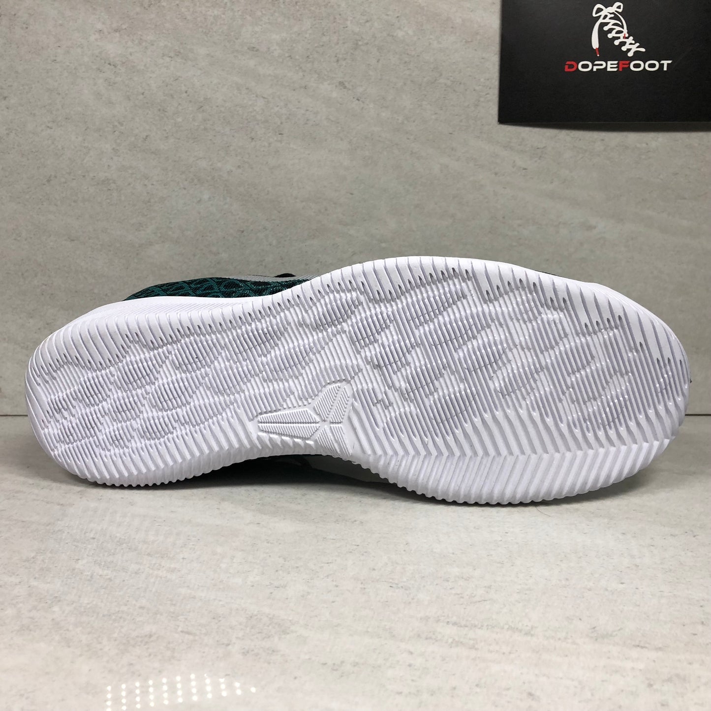 DS Nike Kobe Mamba Instinct Talla 9.5/Talla 12/Talla 14/Talla 15 Turbo Verde 852473 300