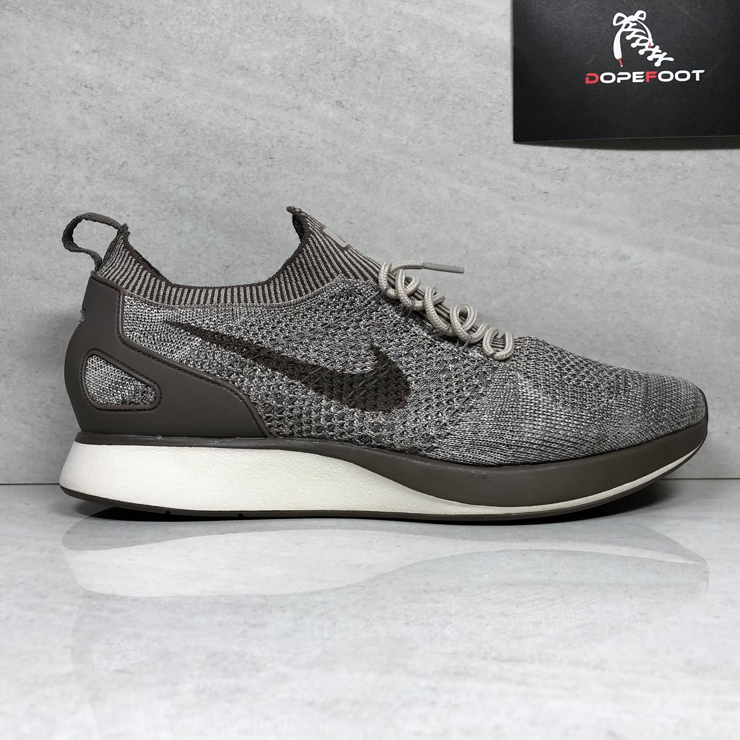 Nike Air Zoom Mariah Flyknit Racer String - 918264 200 - Hombre Talla 10/Talla 11.5
