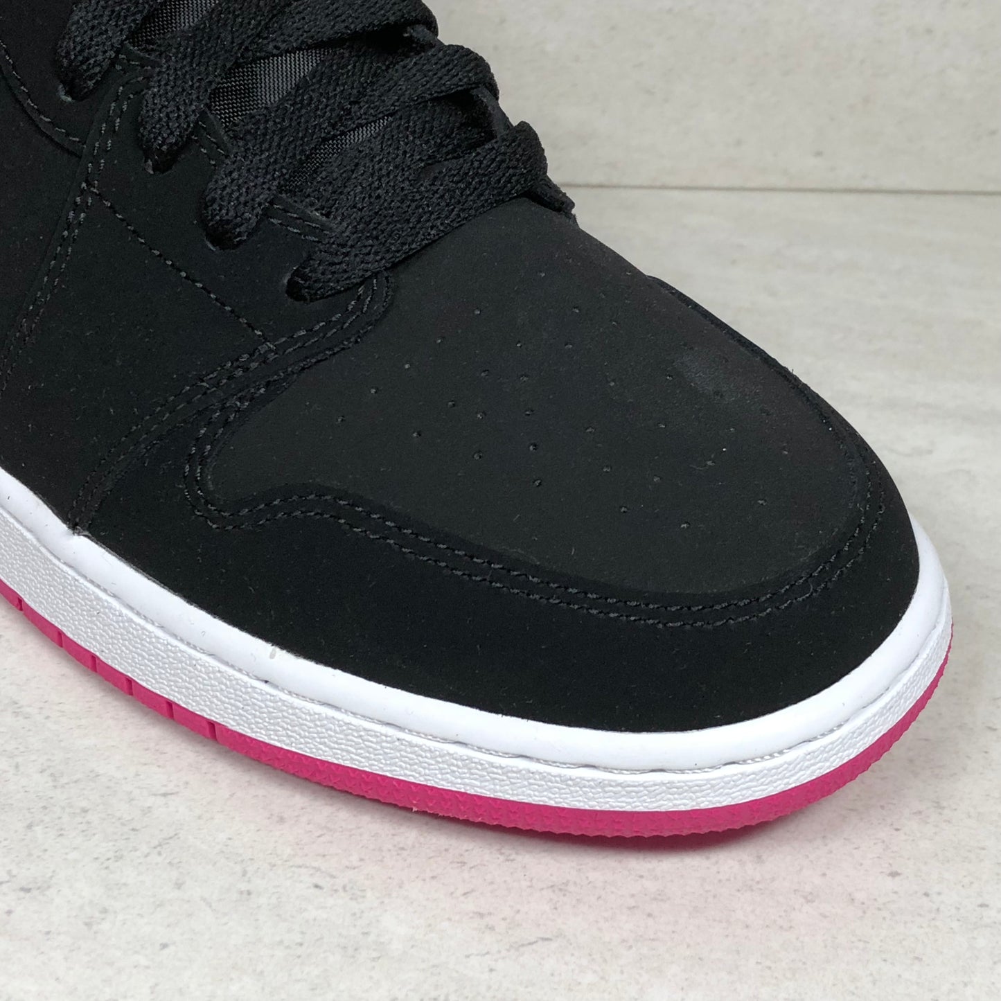 DS Nike Air Jordan 1 Retro High GG Taille 8Y/8.5Y Noir/Vivid Rose 332148 008