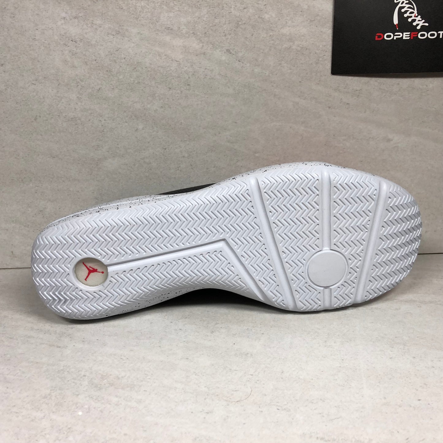 Jordan Eclipse Negro/Rojo - 724010 018 - Talla de hombre 10.5 - 724010-018