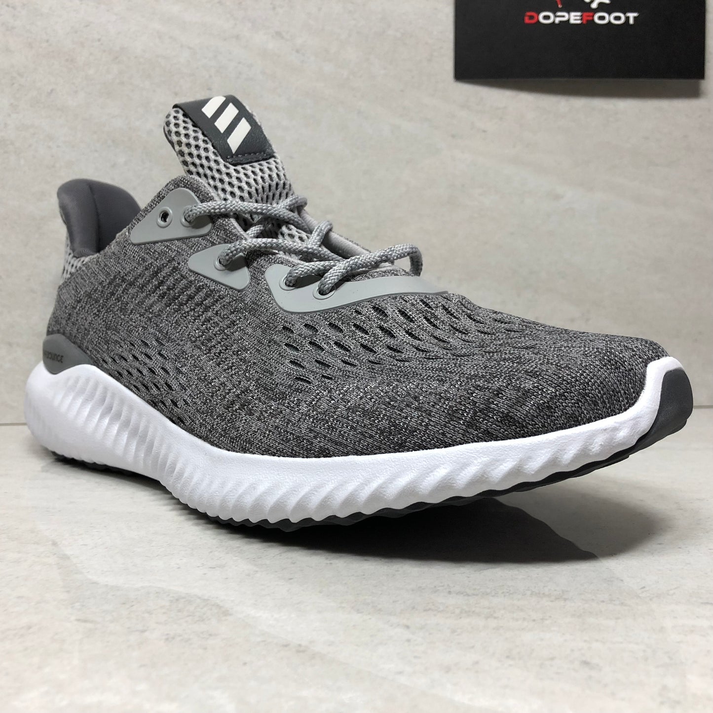 DS Femme Adidas Alpha Bounce Taille 8 Gris BW1194