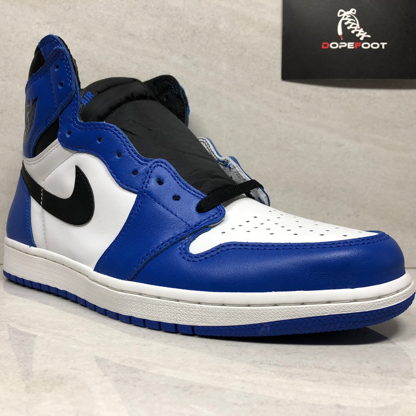 DS Nike Air Jordan 1 I High OG Game Royal Taille 12 Bleu 555088 403