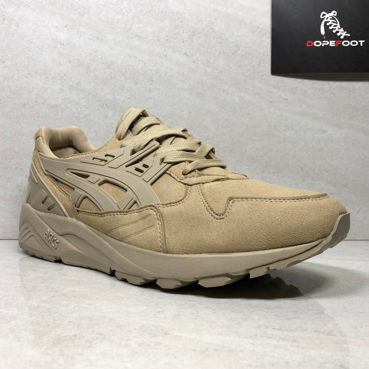 DS ASICS Kayano Trainer Arena Talla 9/Talla 12 bronceado H72QJ 0505
