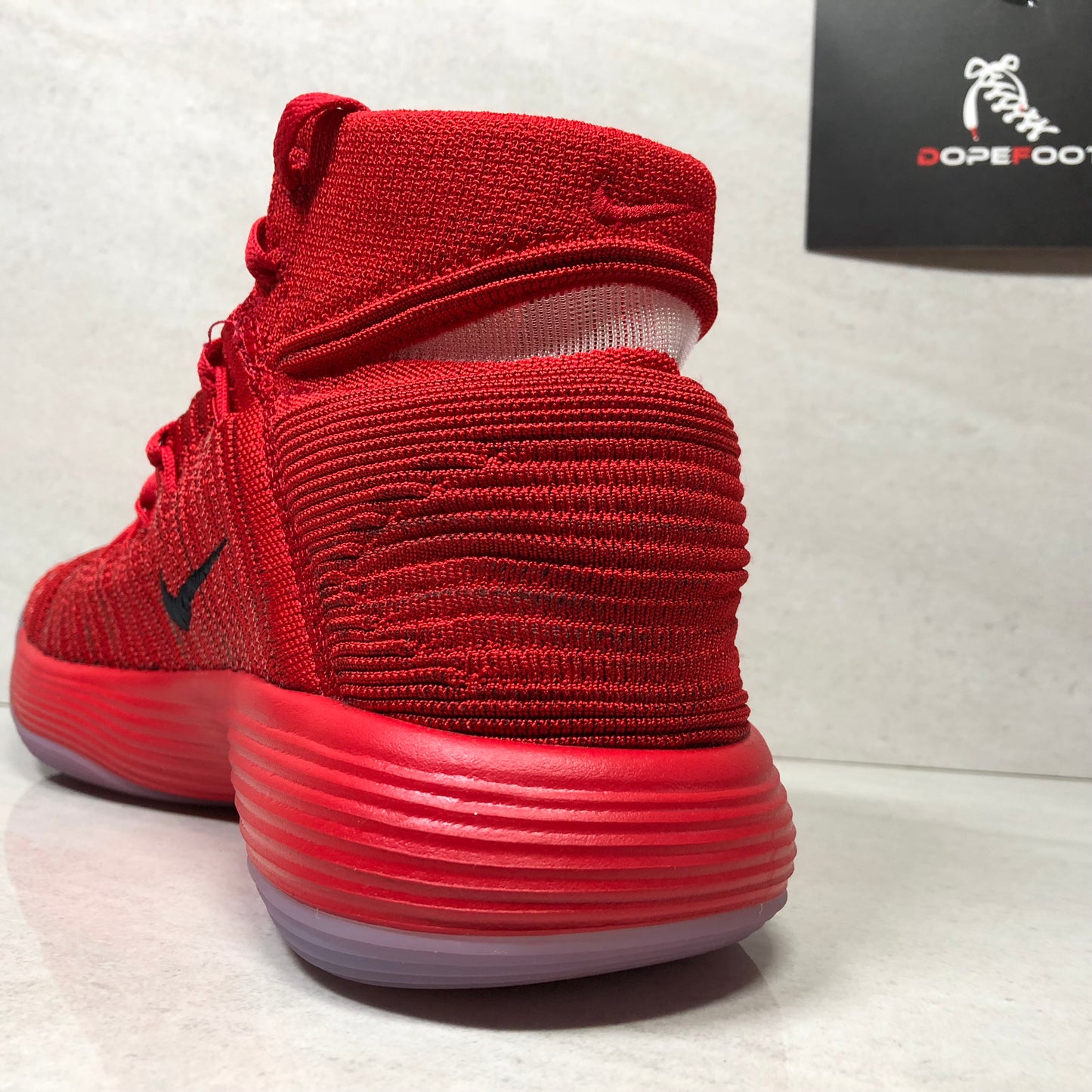 Nike Basketball Hyperdunk 2017 - 897636 600 - Homme Taille 11 - Rouge/Noir