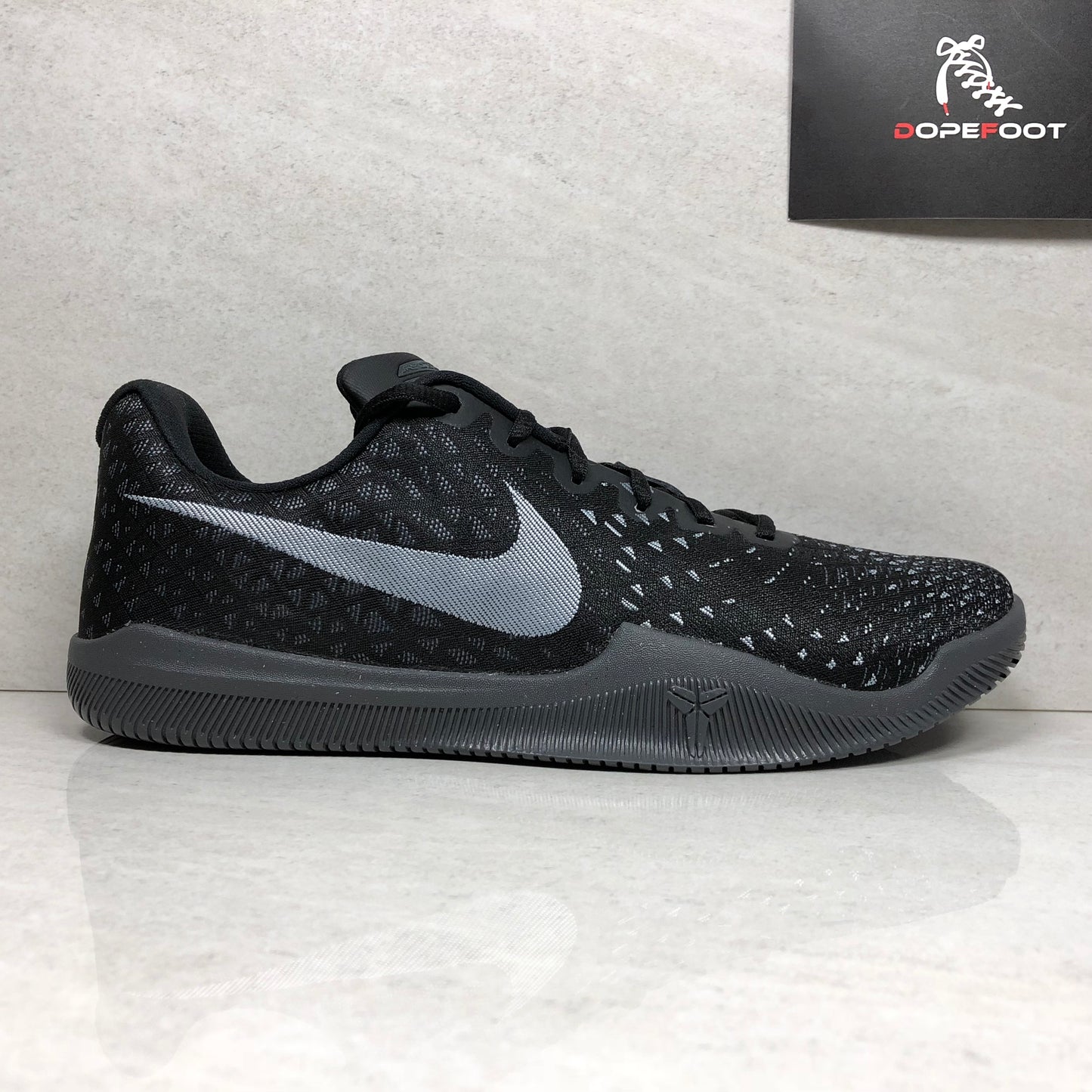 Nike Kobe Mamba Instinct 852473 001 Hombre Talla 9.5/Talla 10/ Baloncesto