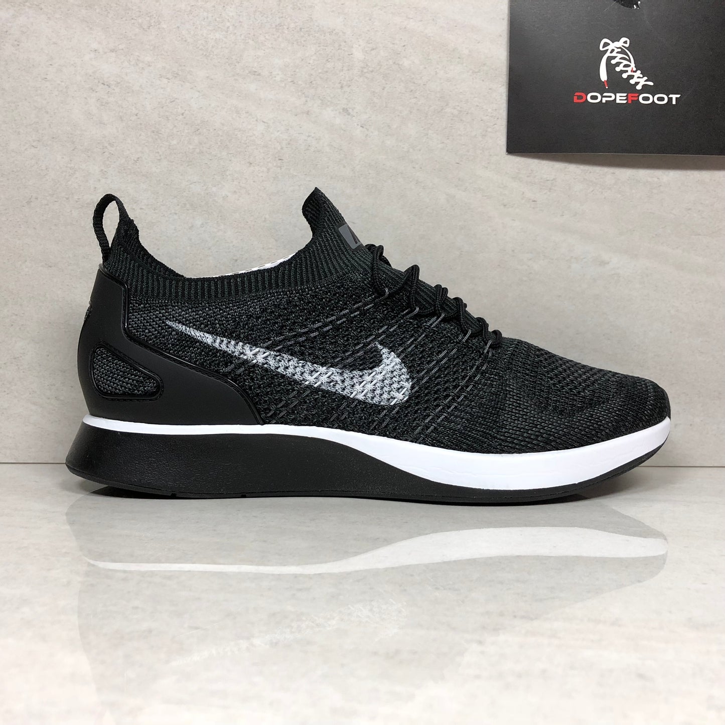 Nike Air Zoom Mariah Flyknit Racer 918264-010 Talla de hombre 9/Talla 10/10.5/Talla 12 Negro/Blanco