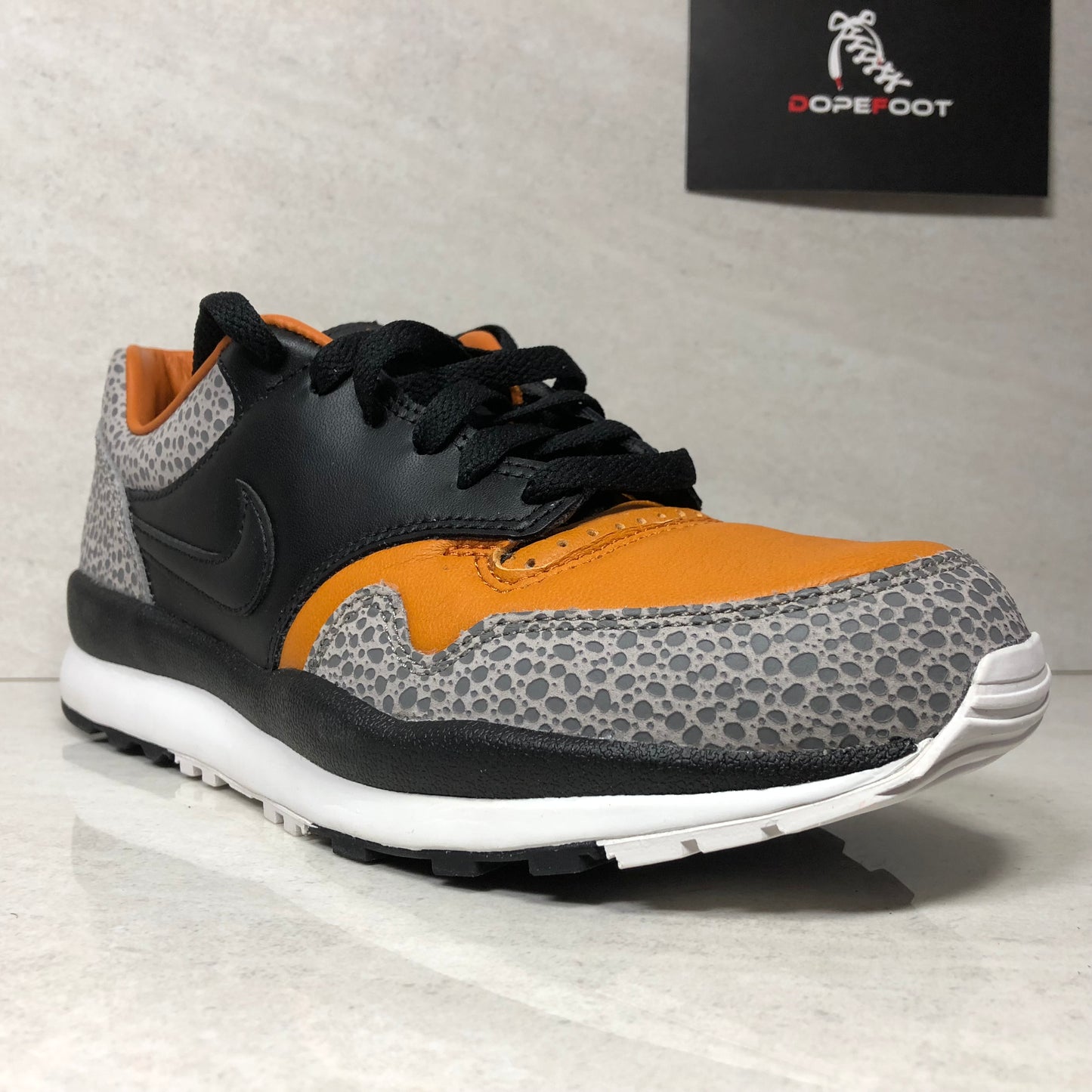 Nike Air Safari OG QS - AO3295 001 - Homme Taille 7.5 Noir/Monarque