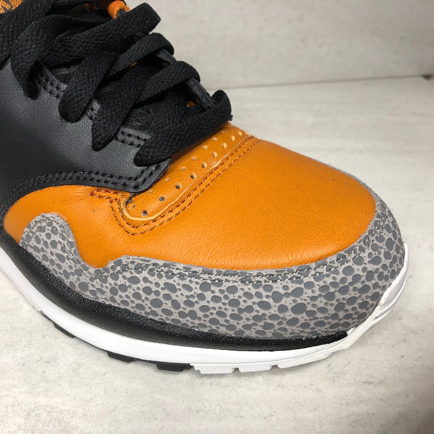Nike Air Safari OG QS - AO3295 001 - Homme Taille 7.5 Noir/Monarque