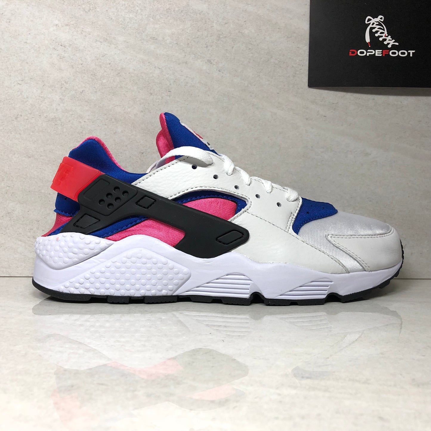 Nike Air Huarache Run 91 QS - AH8049 100 - Homme Taille 9.5 Blanc/Game Royal/Noir