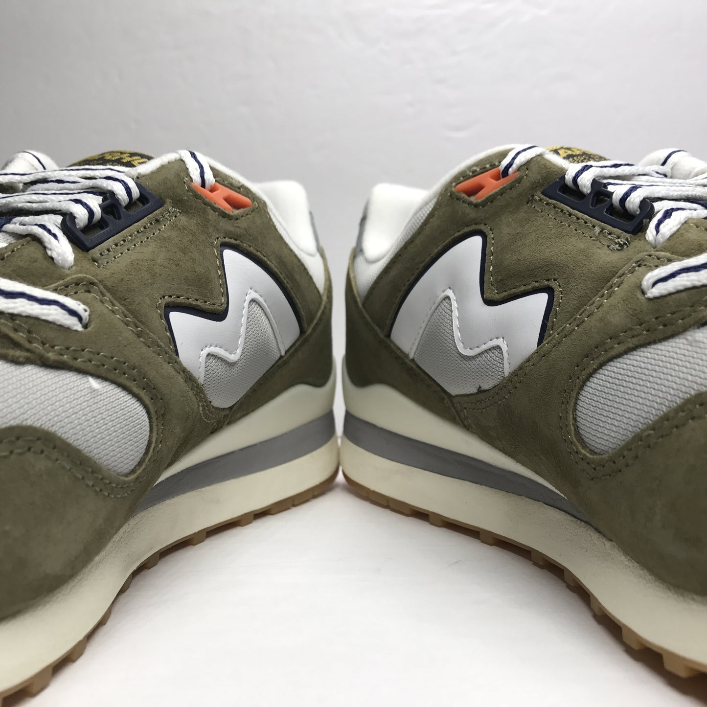 Karhu Synchron Classic Cactus/Grey Size 8.5 - Karhu