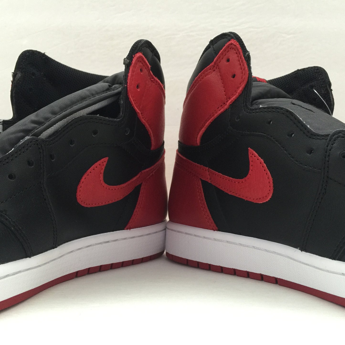 DS Nike Air Jordan 1 I High OG Banned Size 10/Size 10.5/Size 11.5/Size 12/Size 13/Size 14 - DOPEFOOT
 - 4
