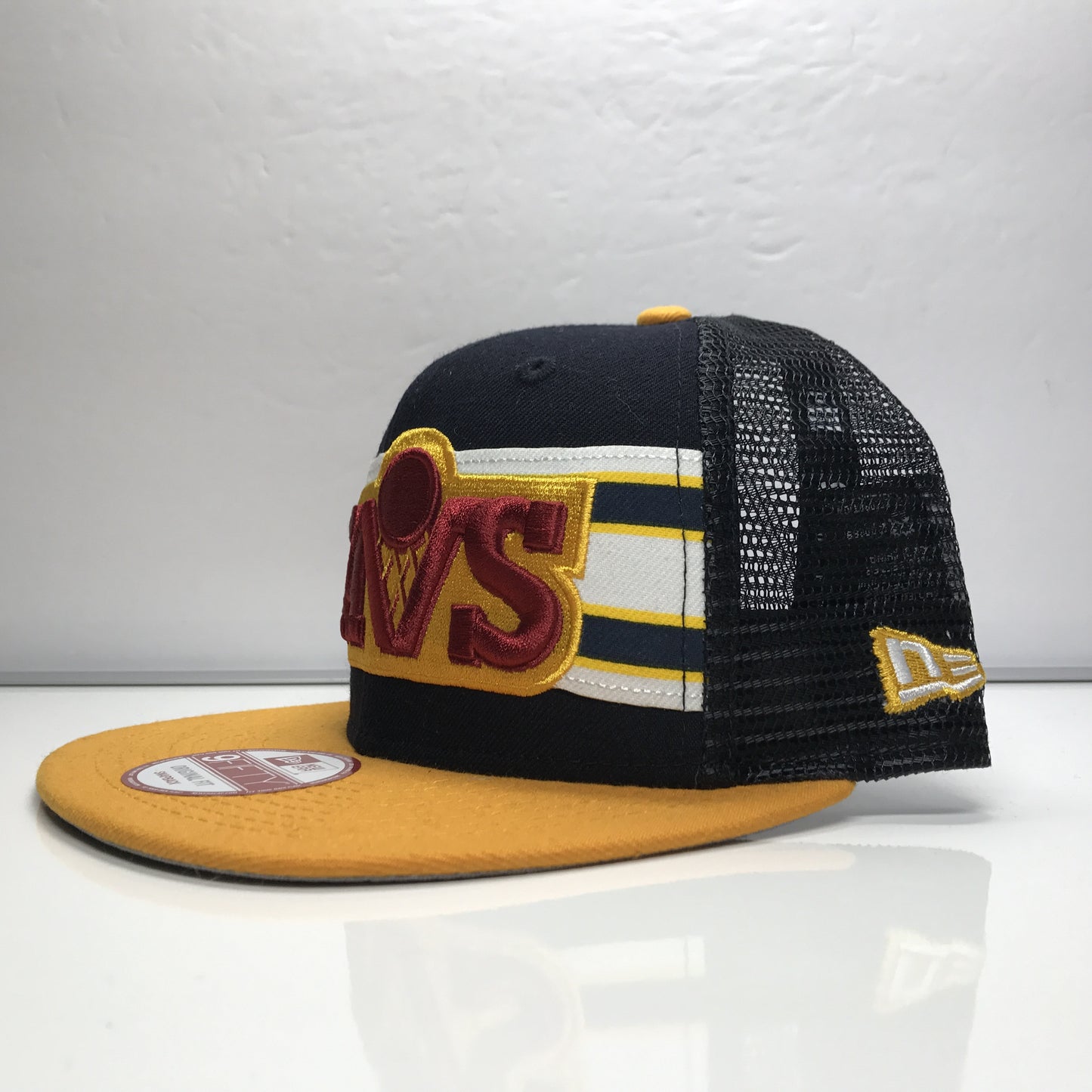 Cleveland Cavaliers 9Fifty New Era Mesh Snapback Hat Mesh Stripes - DOPEFOOT