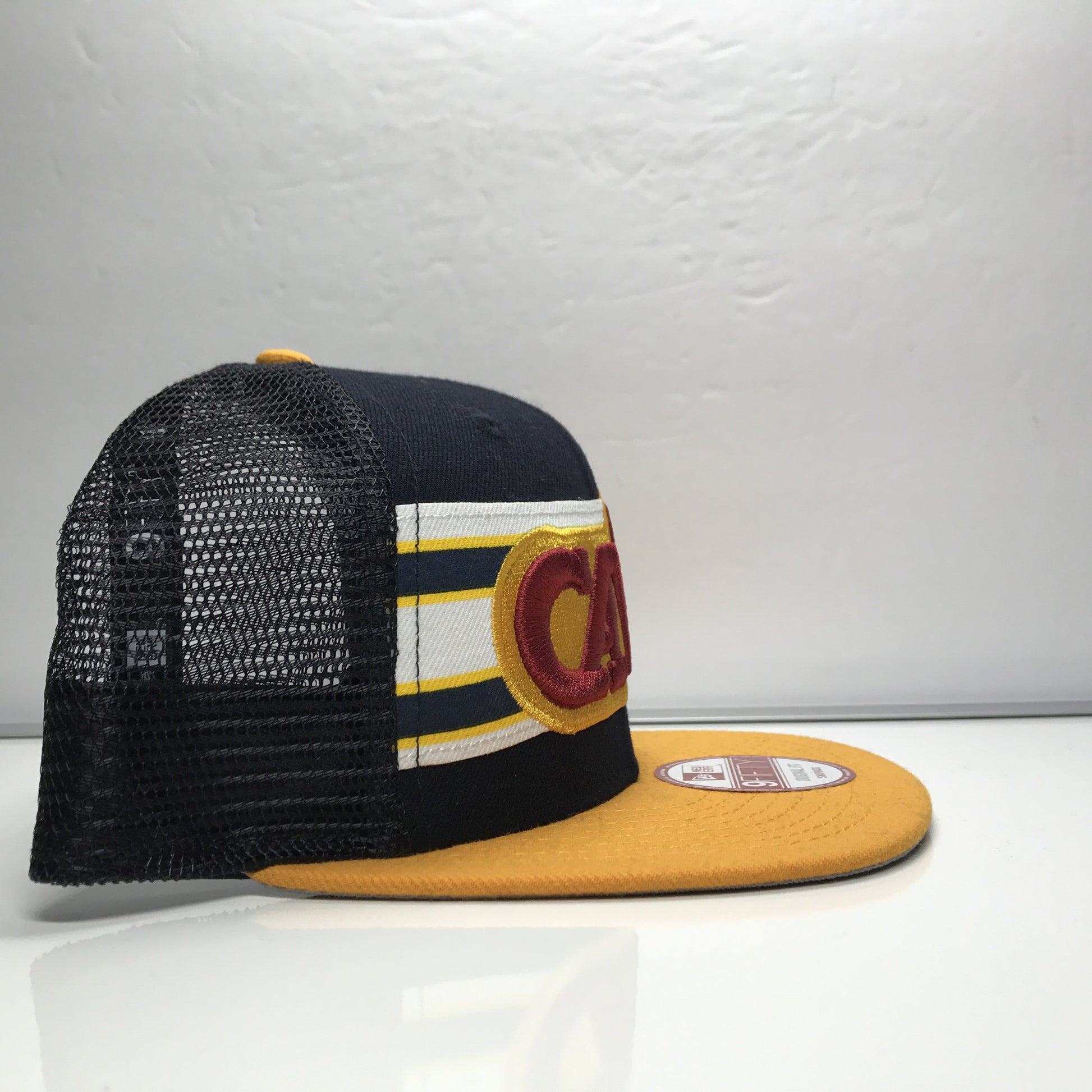 Cleveland Cavaliers 9Fifty New Era Mesh Snapback Hat Mesh Stripes - DOPEFOOT