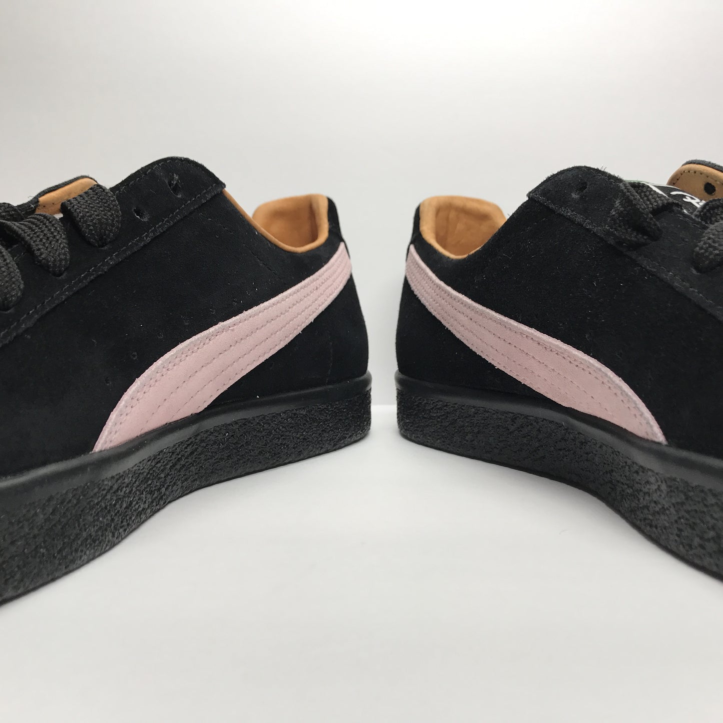 DS Puma Clyde x Patta Amsterdam Size 8