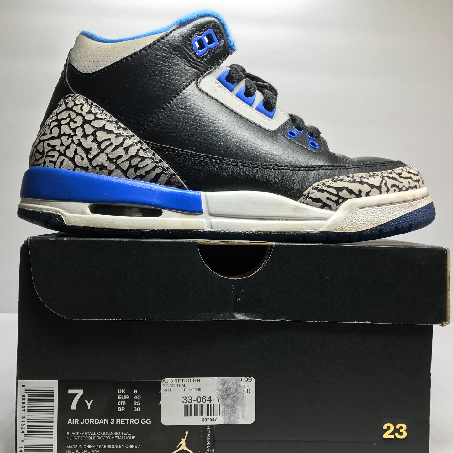 Nike Air Jordan 3 III Retro Sport Bleu GS BG Taille 6Y