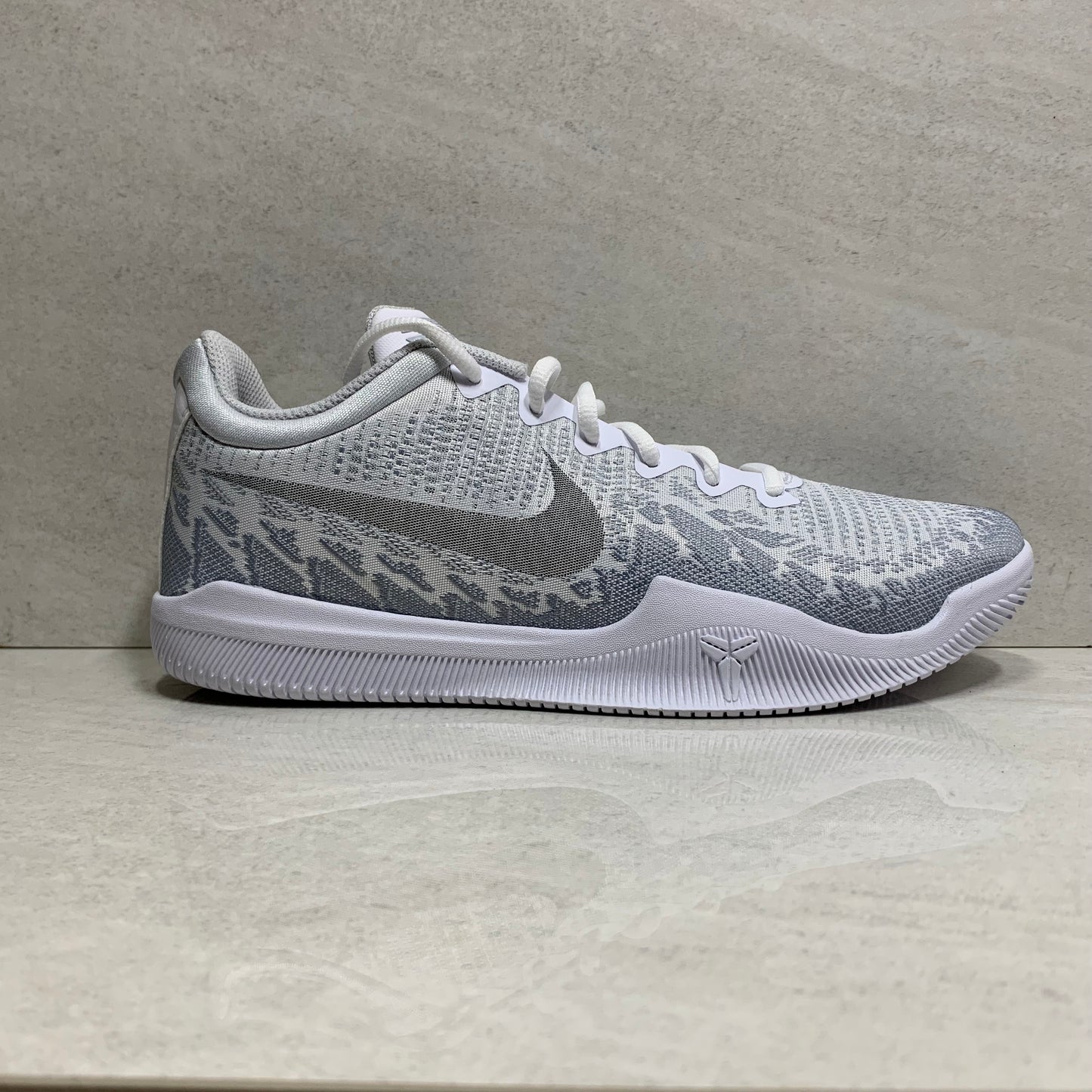 Nike Kobe Mamba Rage Talla 8.5/Talla 13/Talla 14 Blanco Platino 908972 100