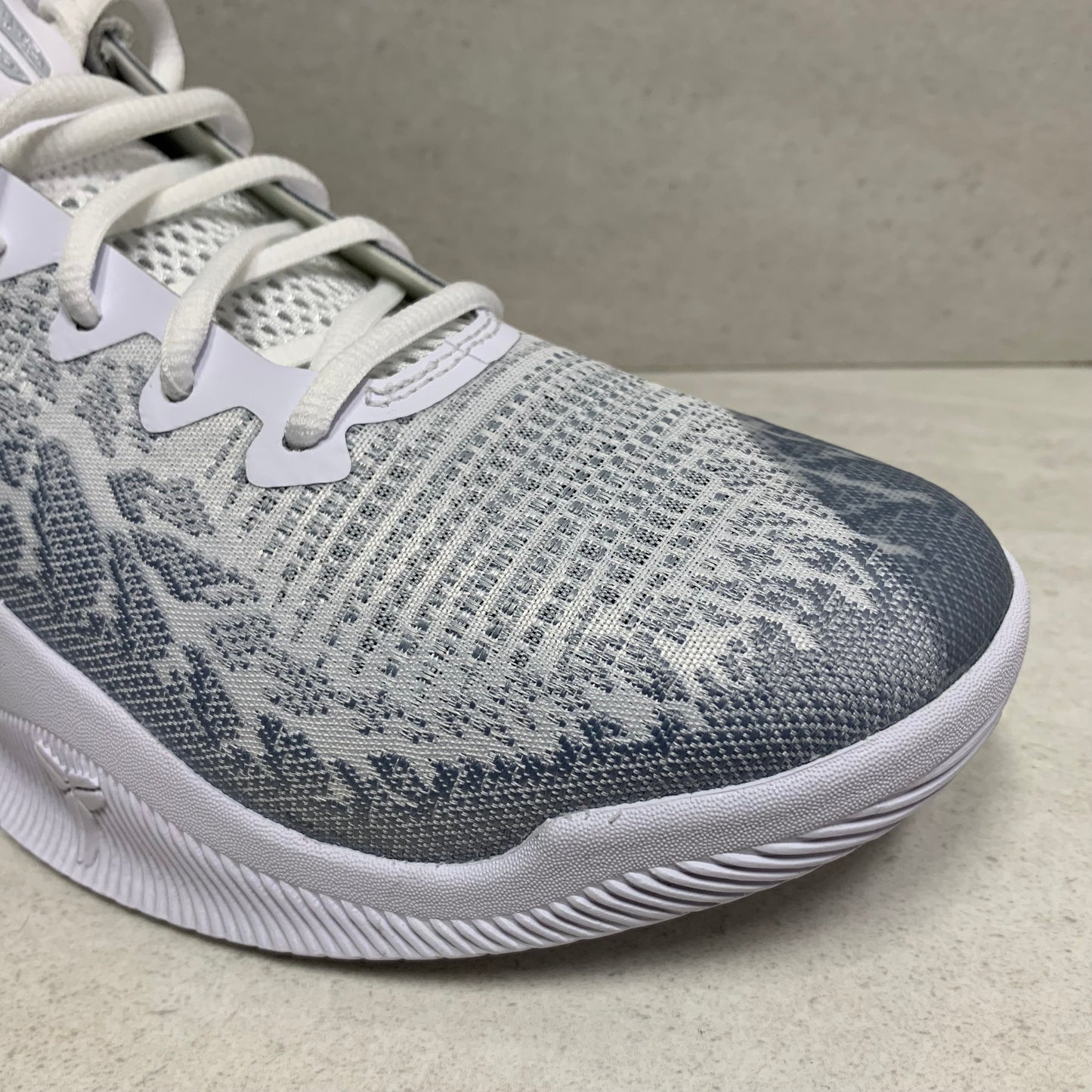 Nike Kobe Mamba Rage Talla 8.5/Talla 13/Talla 14 Blanco Platino 908972 100