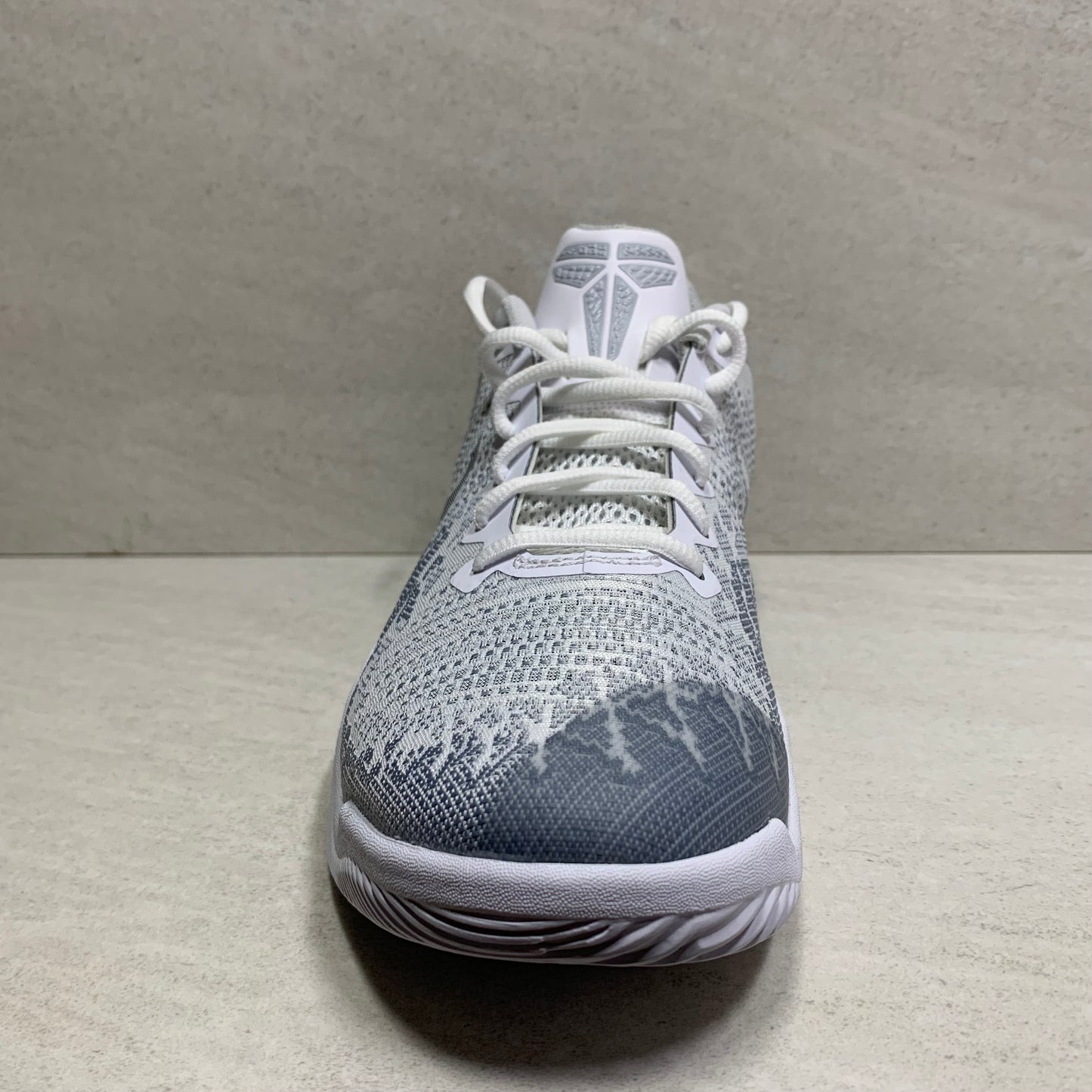 Nike Kobe Mamba Rage Talla 8.5/Talla 13/Talla 14 Blanco Platino 908972 100