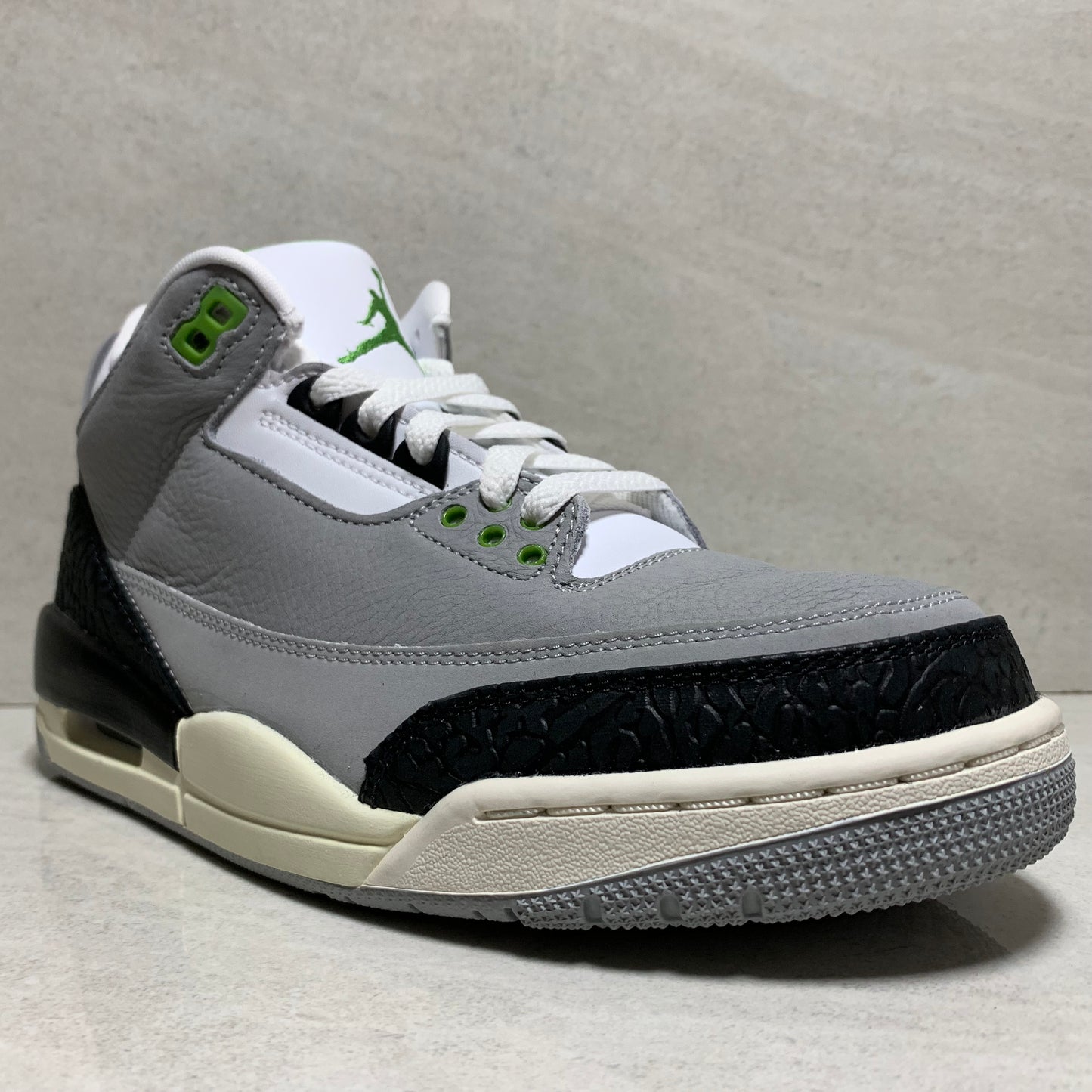Jordan 3 III Retro Talla 7/Talla 13 Clorofila 136064-006