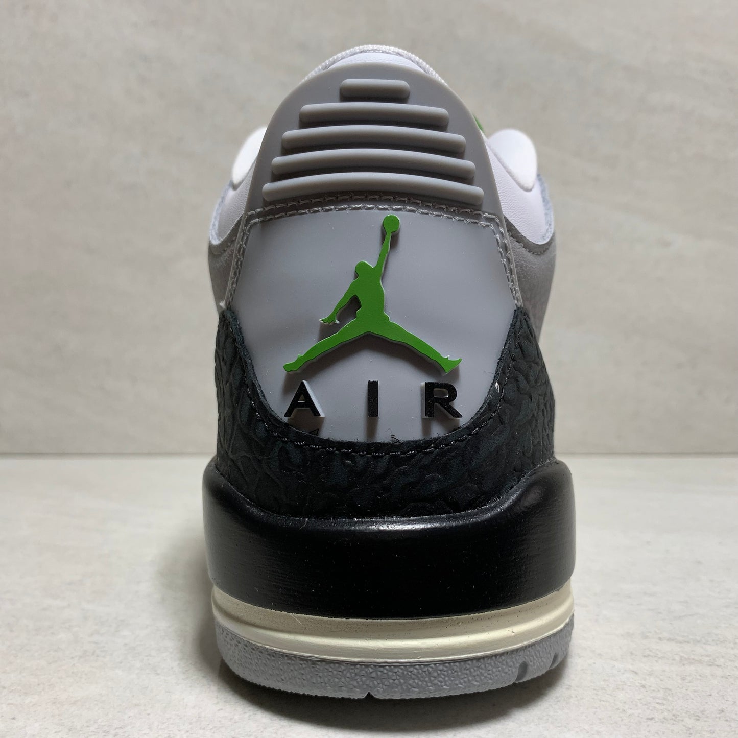 Jordan 3 III Retro Talla 7/Talla 13 Clorofila 136064-006
