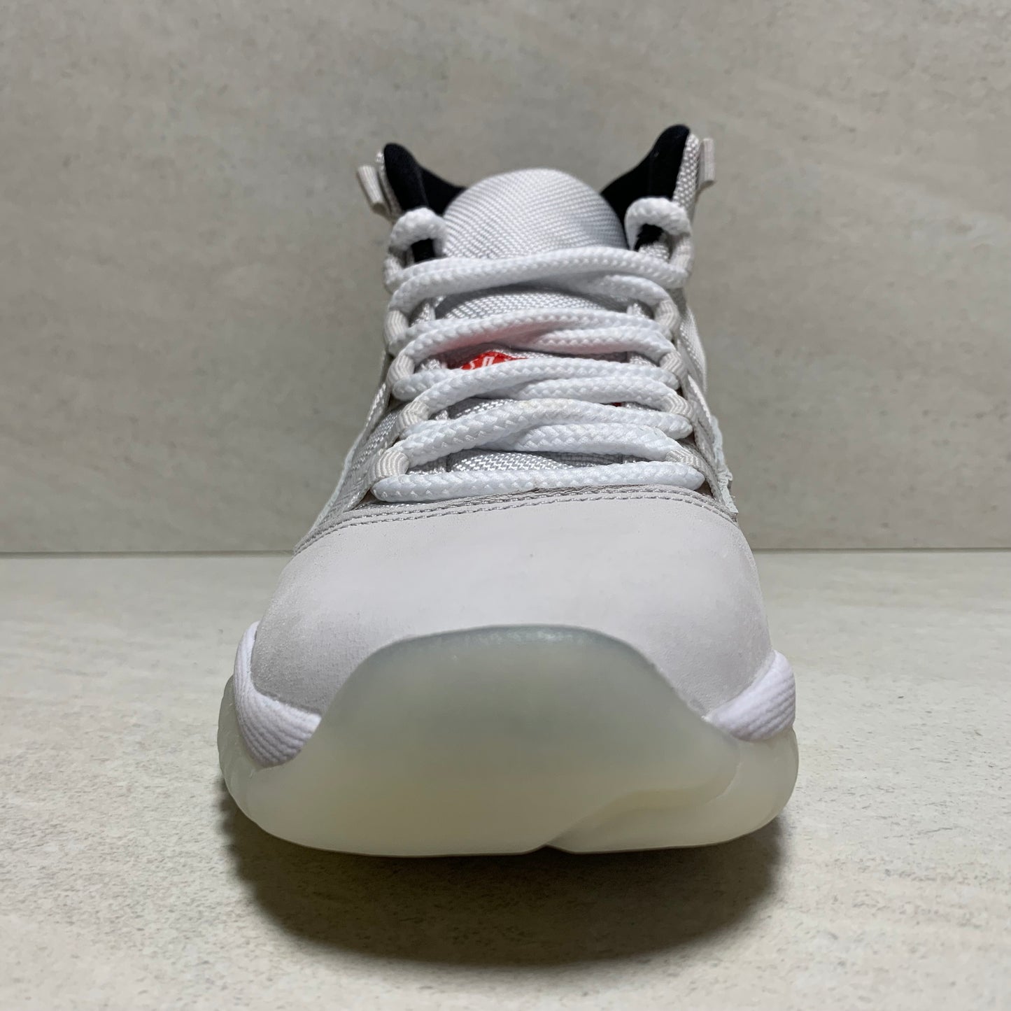 Jordan 11 XI Retro Size 5.5Y Platinum Tint (GS) 378038-016