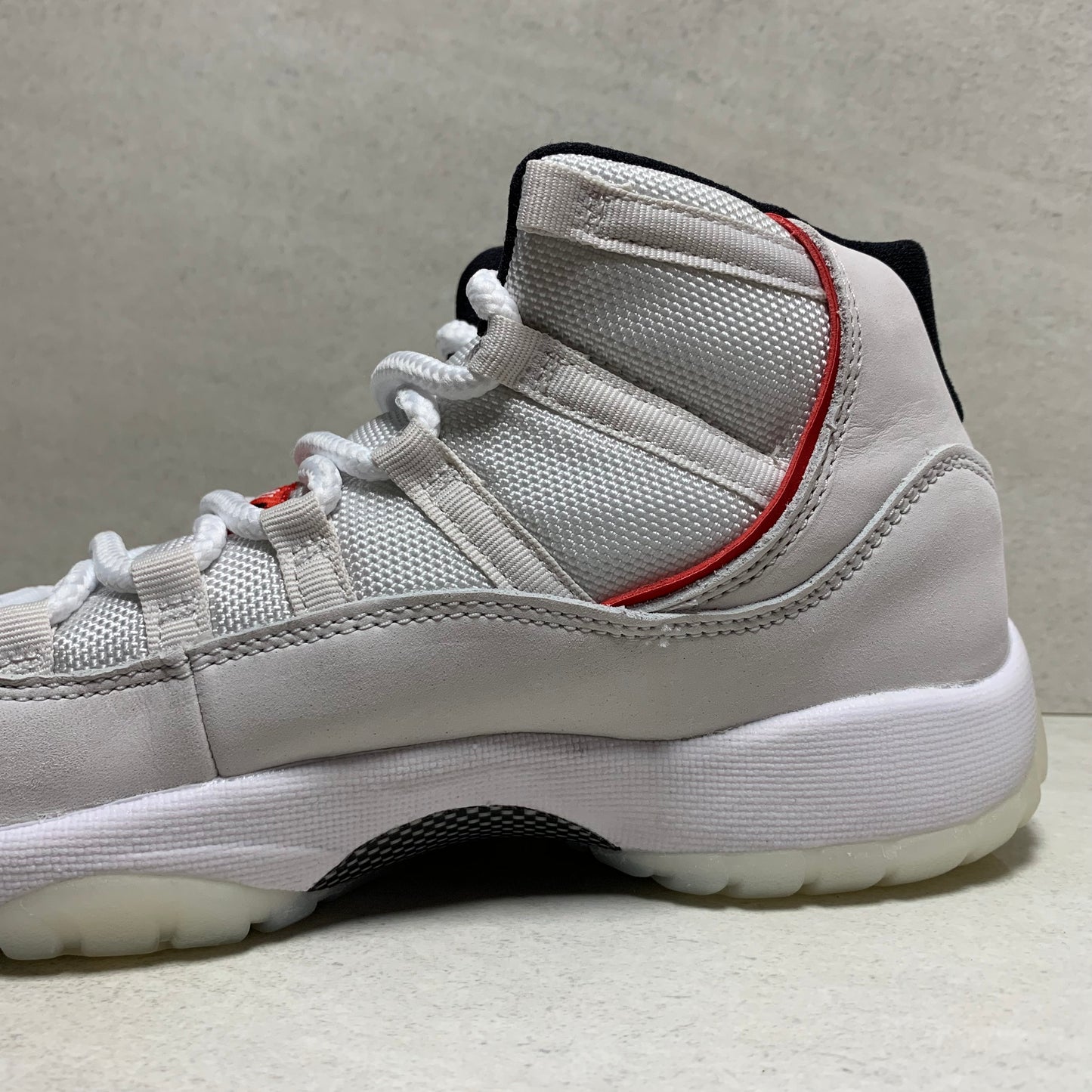 Jordan 11 XI Retro Size 5.5Y Platinum Tint (GS) 378038-016
