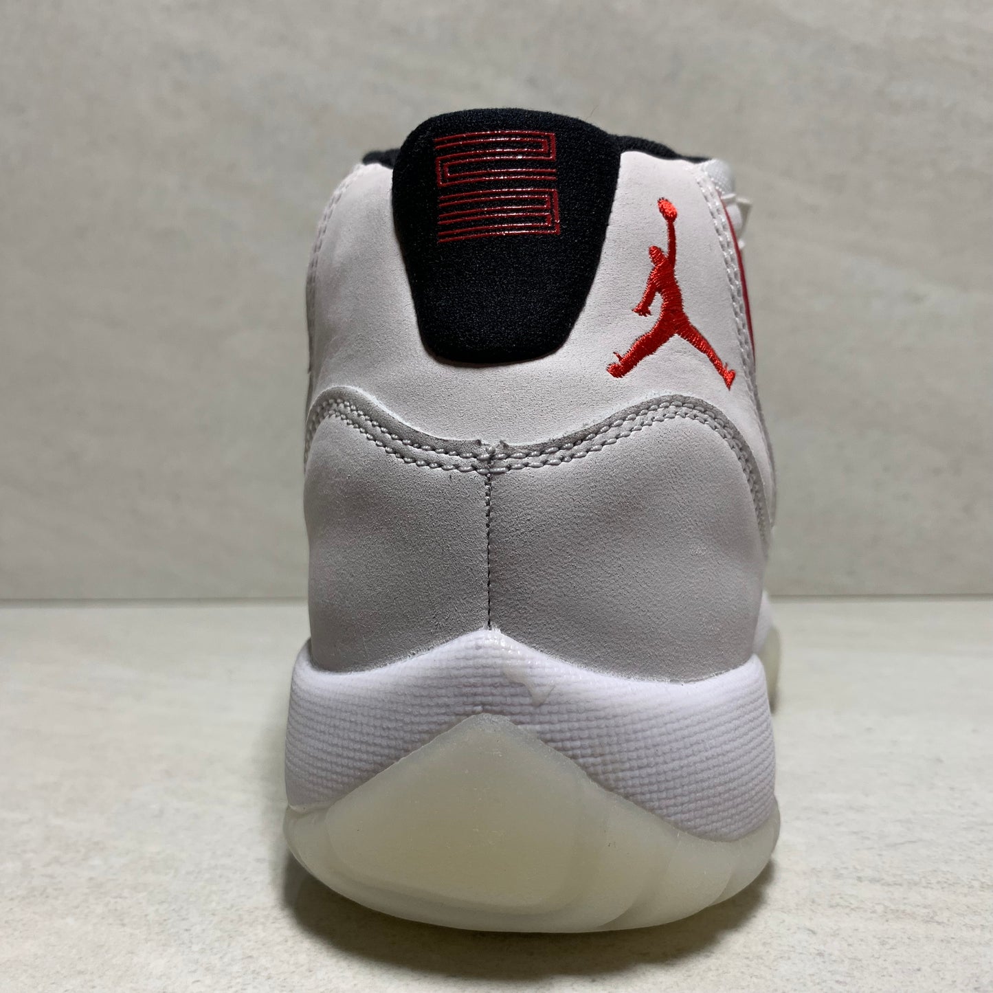 Jordan 11 XI Retro Size 5.5Y Platinum Tint (GS) 378038-016