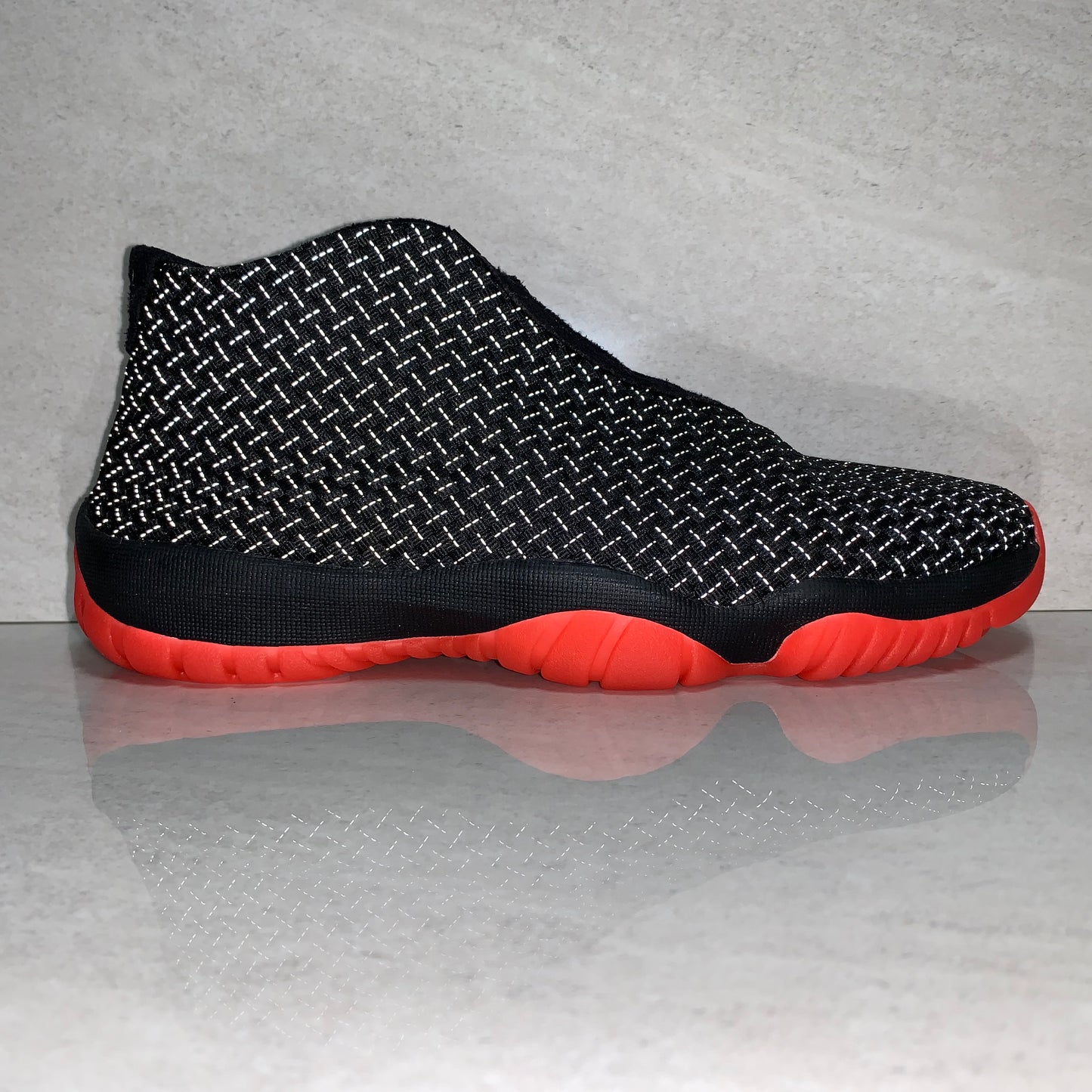 Jordan Future Premium Talla 9/Talla 11.5 Negro Infrarrojo 652141 023