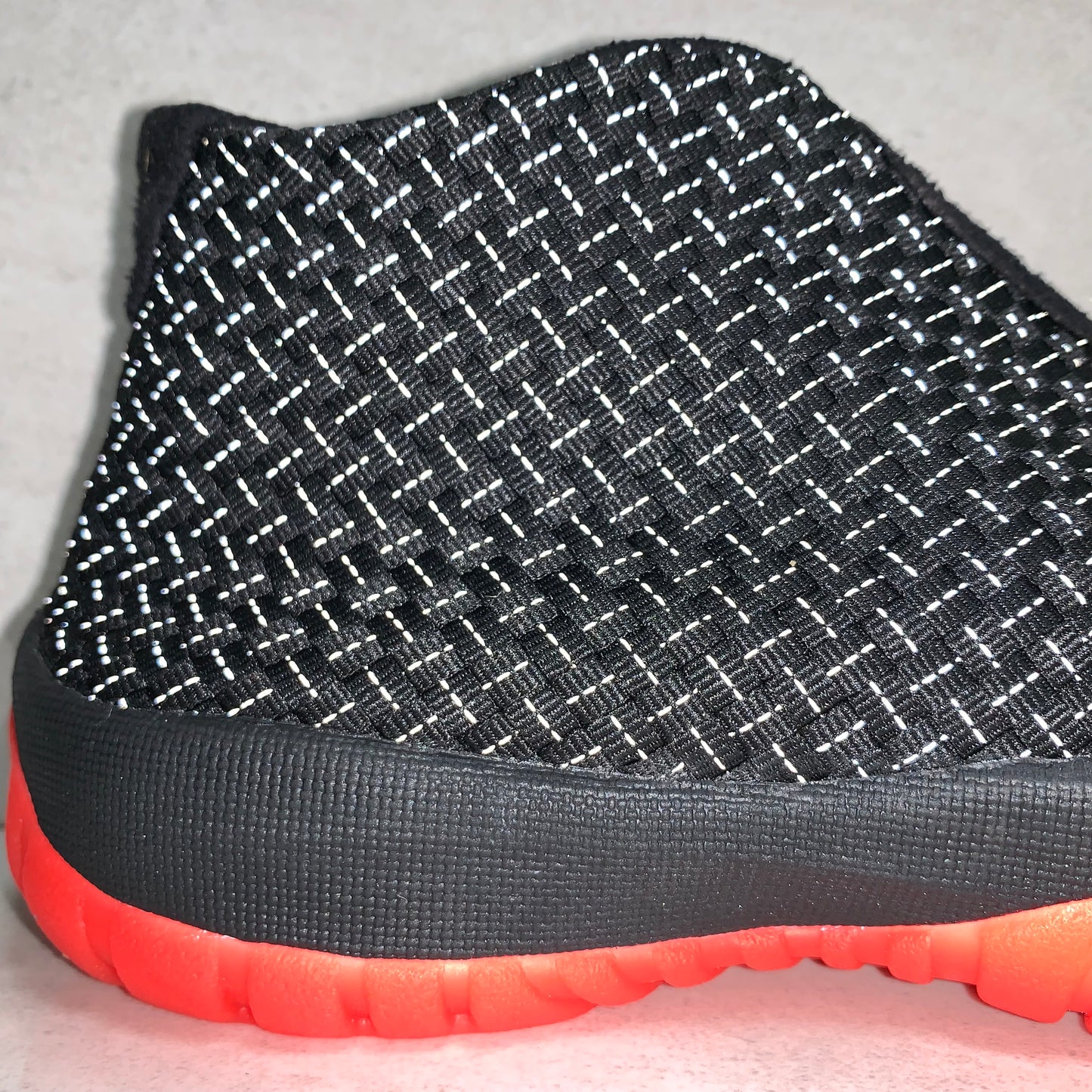 Jordan Future Premium Size 9/Size 11.5 Black Infrared 652141 023