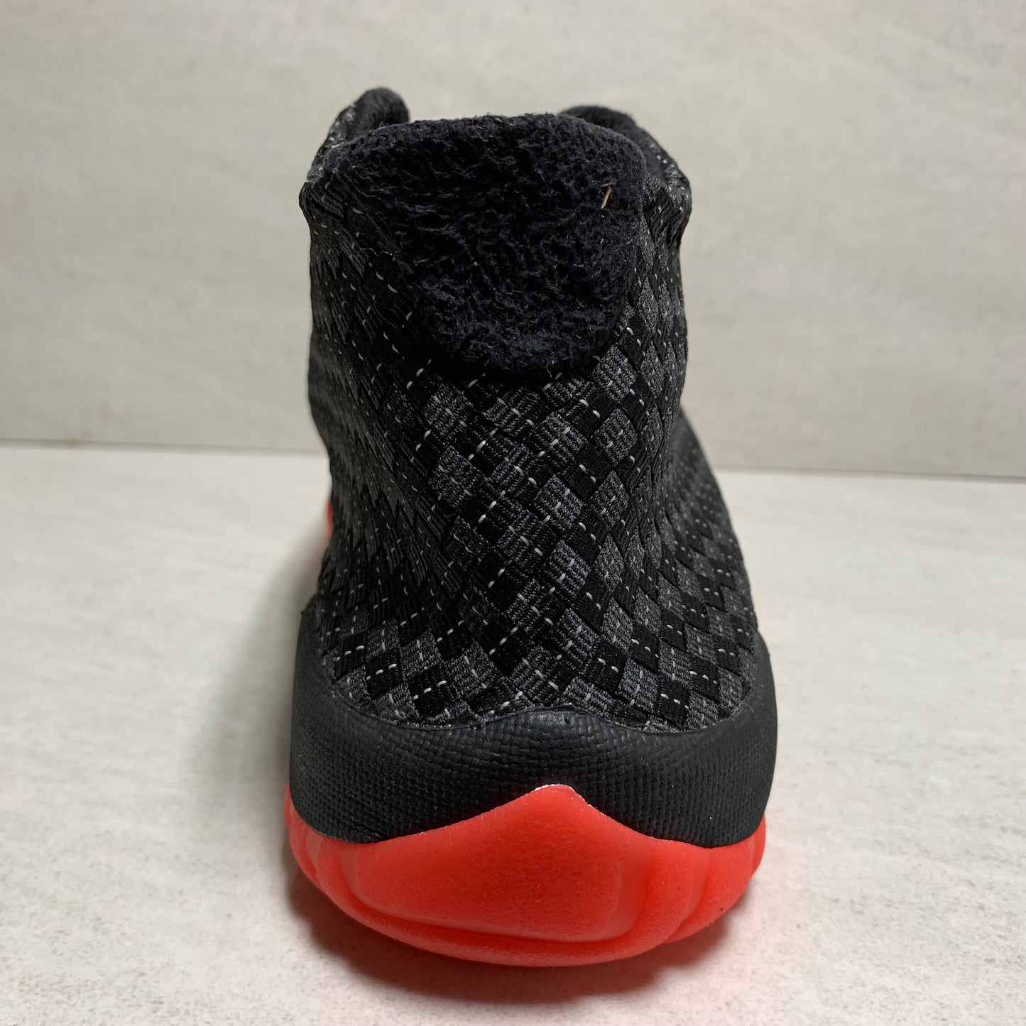 Jordan Future Premium Talla 9/Talla 11.5 Negro Infrarrojo 652141 023
