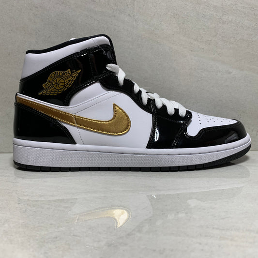 Jordan 1 I Mid Size 9 Patent Negro Blanco Oro 852542-007