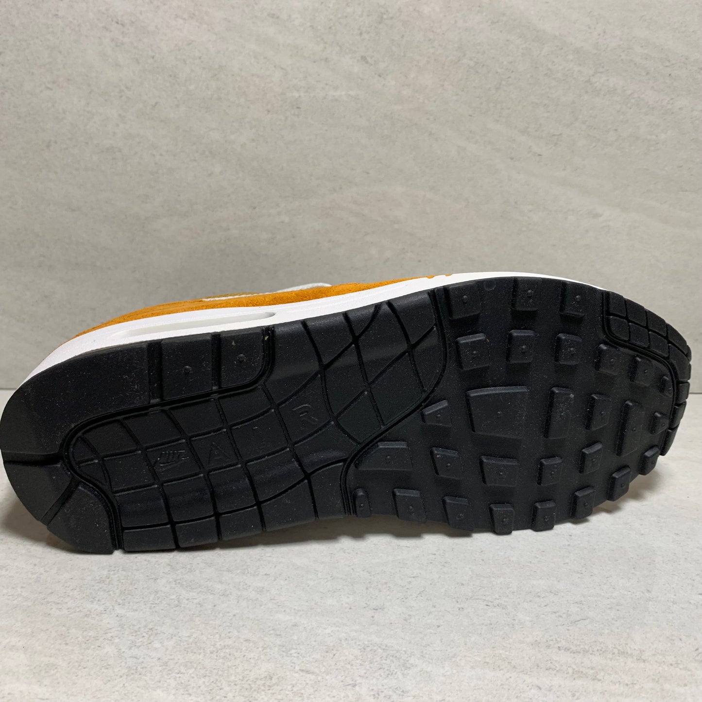 Nike Air Max 1 Curry (2018) - 908366-700 - Talla de hombre 7.5