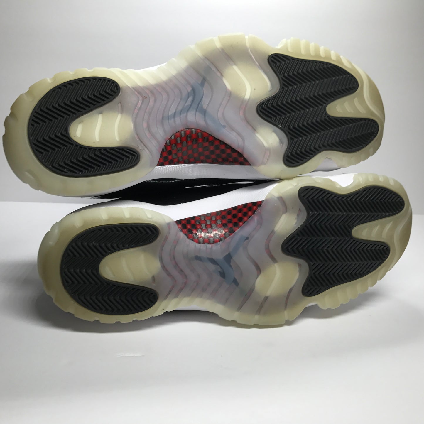 Nike Air Jordan 11 XI Retro 72-10 Size 11.5