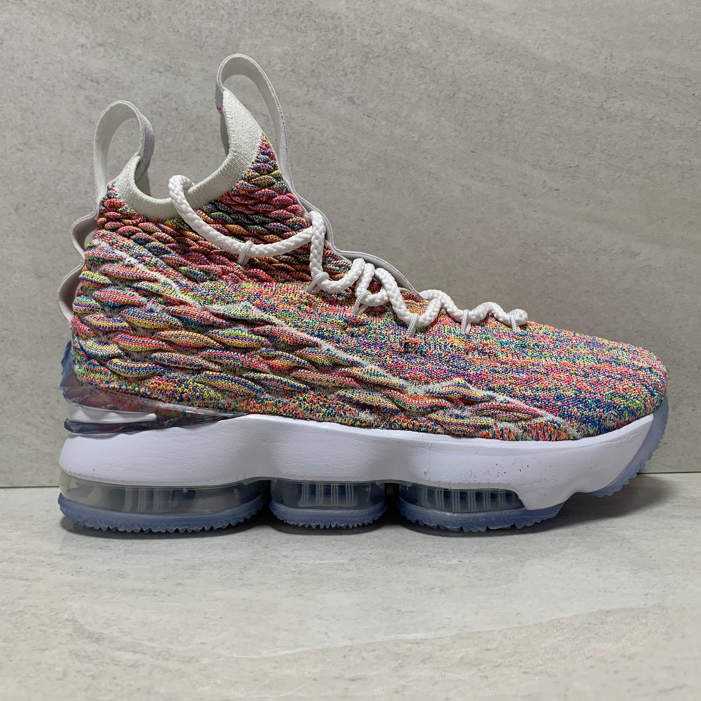 NIKE LEBRON 15 XV FRUITY PEBBLES GS TALLA 5.5Y 922811-900