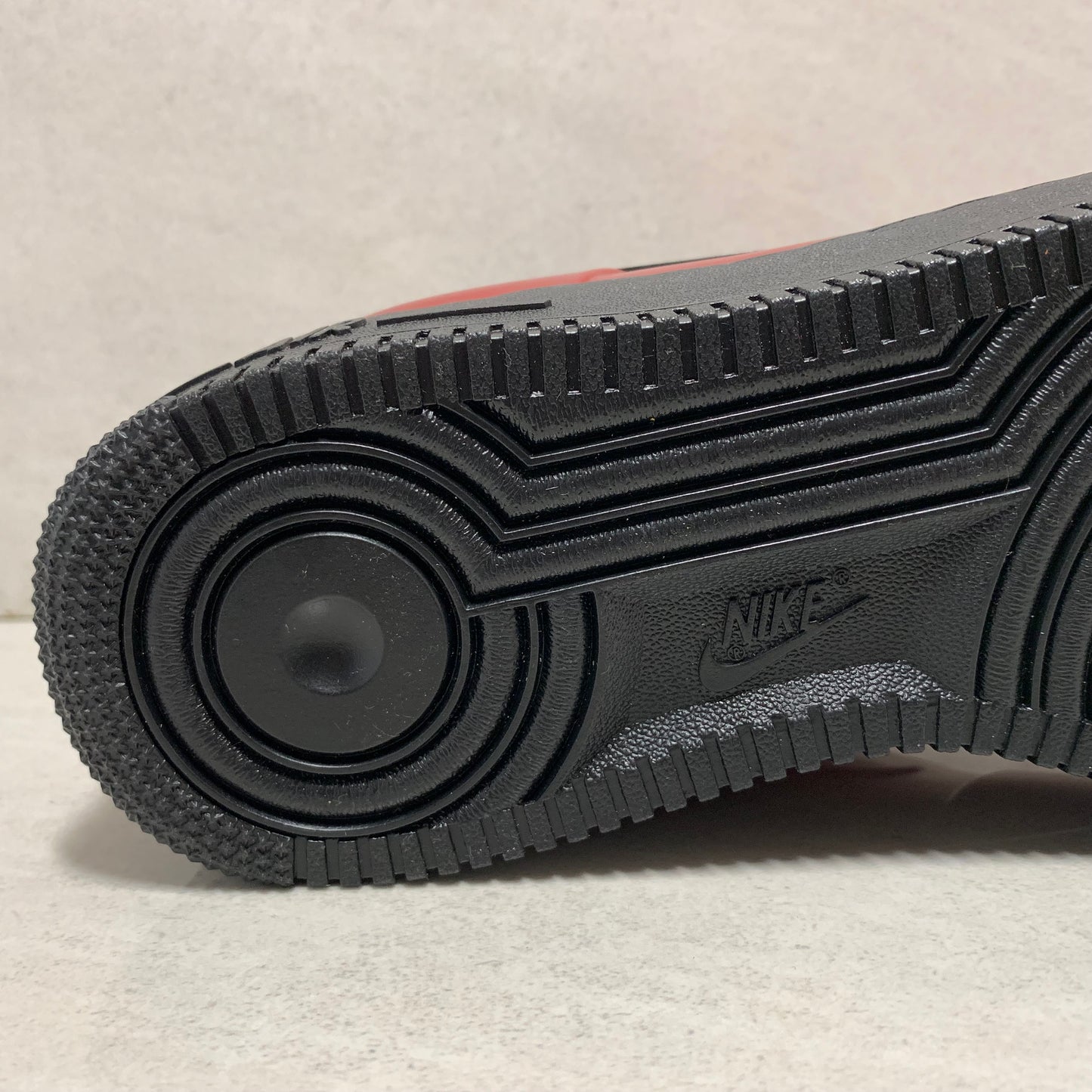 NIKE AIR FORCE 1 FOAMPOSITE PRO CUP - AJ3664-601- Hombre TALLA 7.5 GYM ROJO NEGRO 